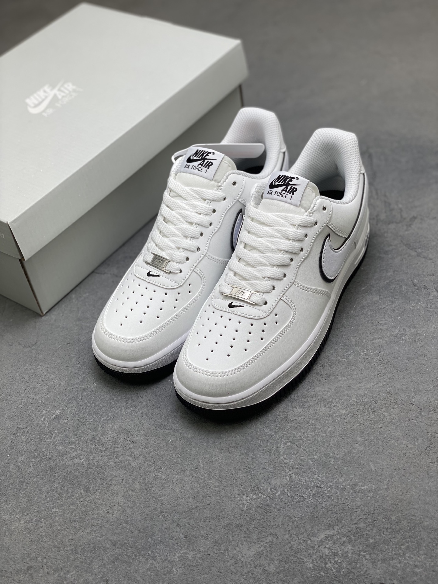 Nike Air Force 1 Low White/Black DV0788 Comfort Sneakers Men's Size 9 i1759859060917 8304 0 7