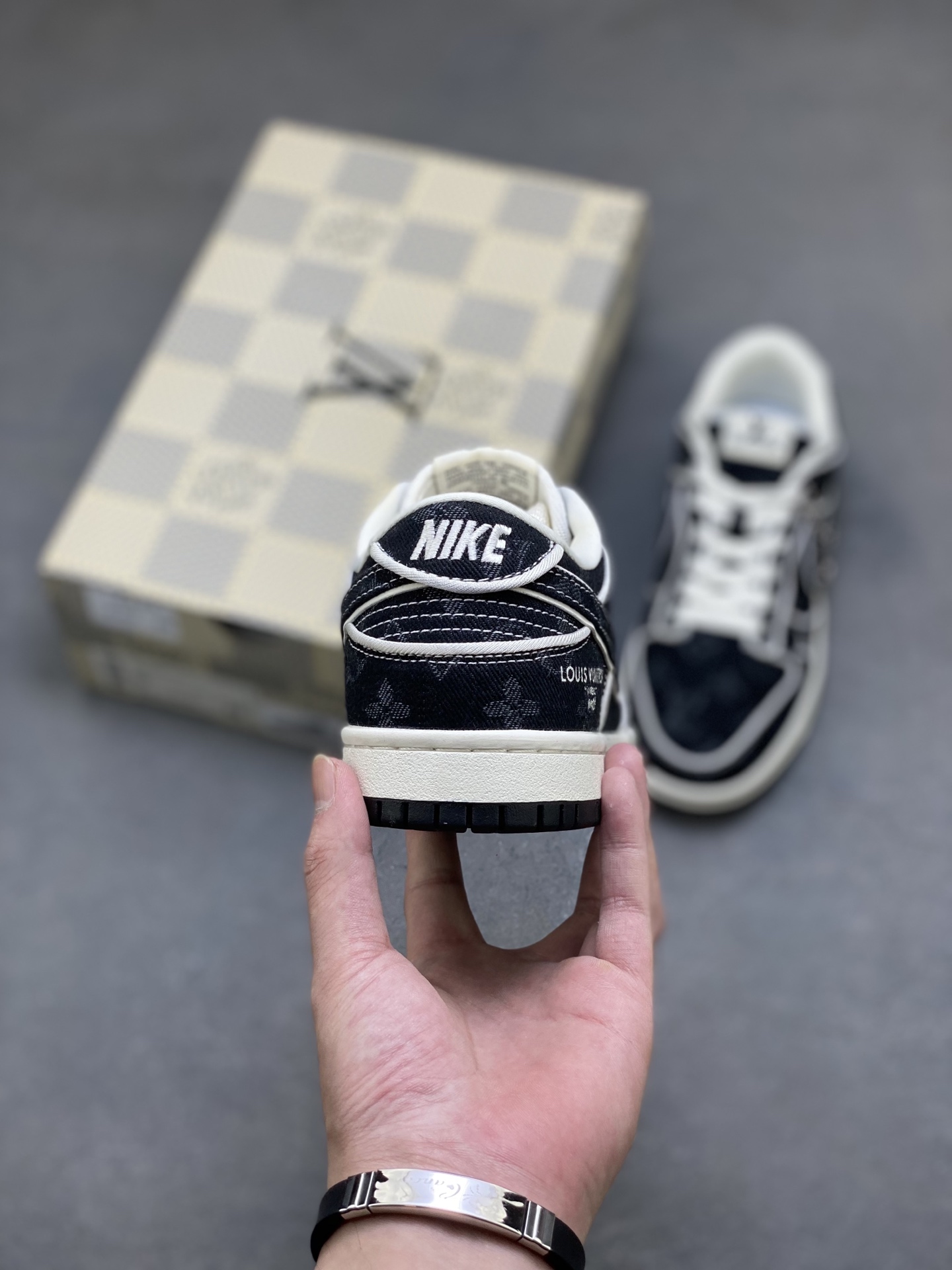 Nike SB Dunk Low Louis Vuitton Custom Sneakers - Premium Quality & Design 4 i1759859436805 4652 0 3