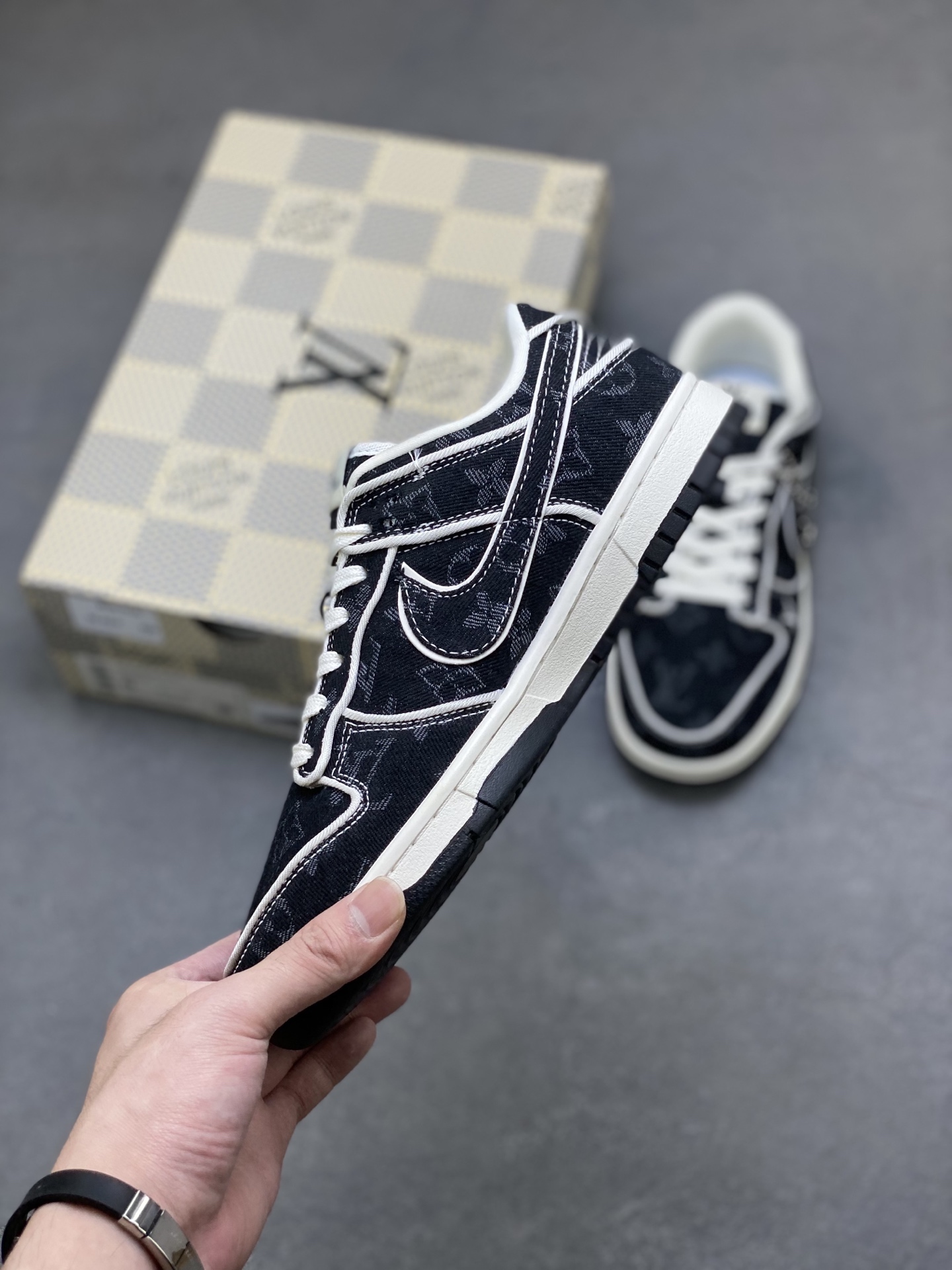 Nike SB Dunk Low Louis Vuitton Custom Sneakers - Premium Quality & Design 3 i1759859441836 8360 0 2