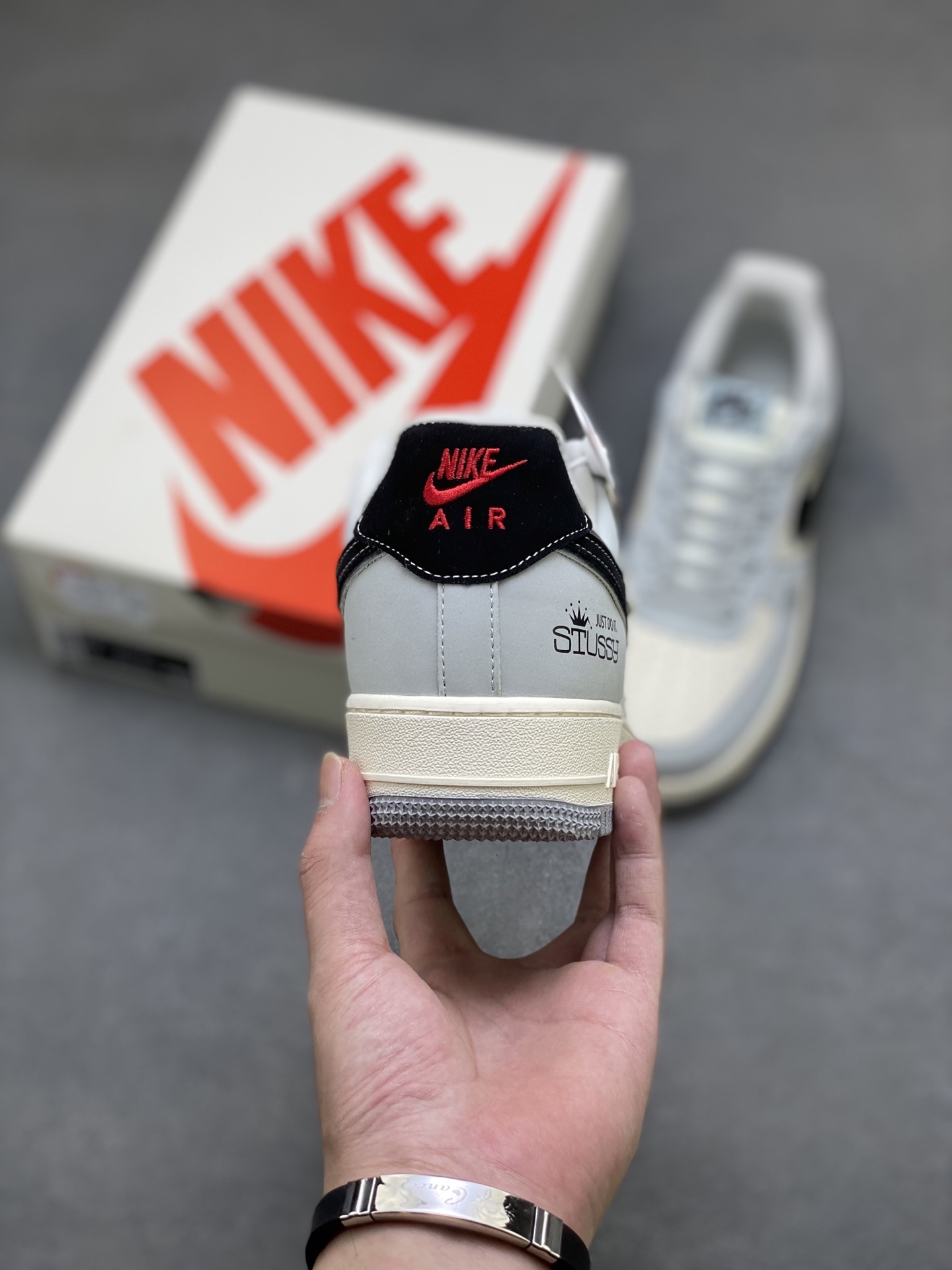 Nike Air Force 1 '07 Low Stussy Collab Sneakers - Limited Edition 5 i1759943686225 7040 0 3