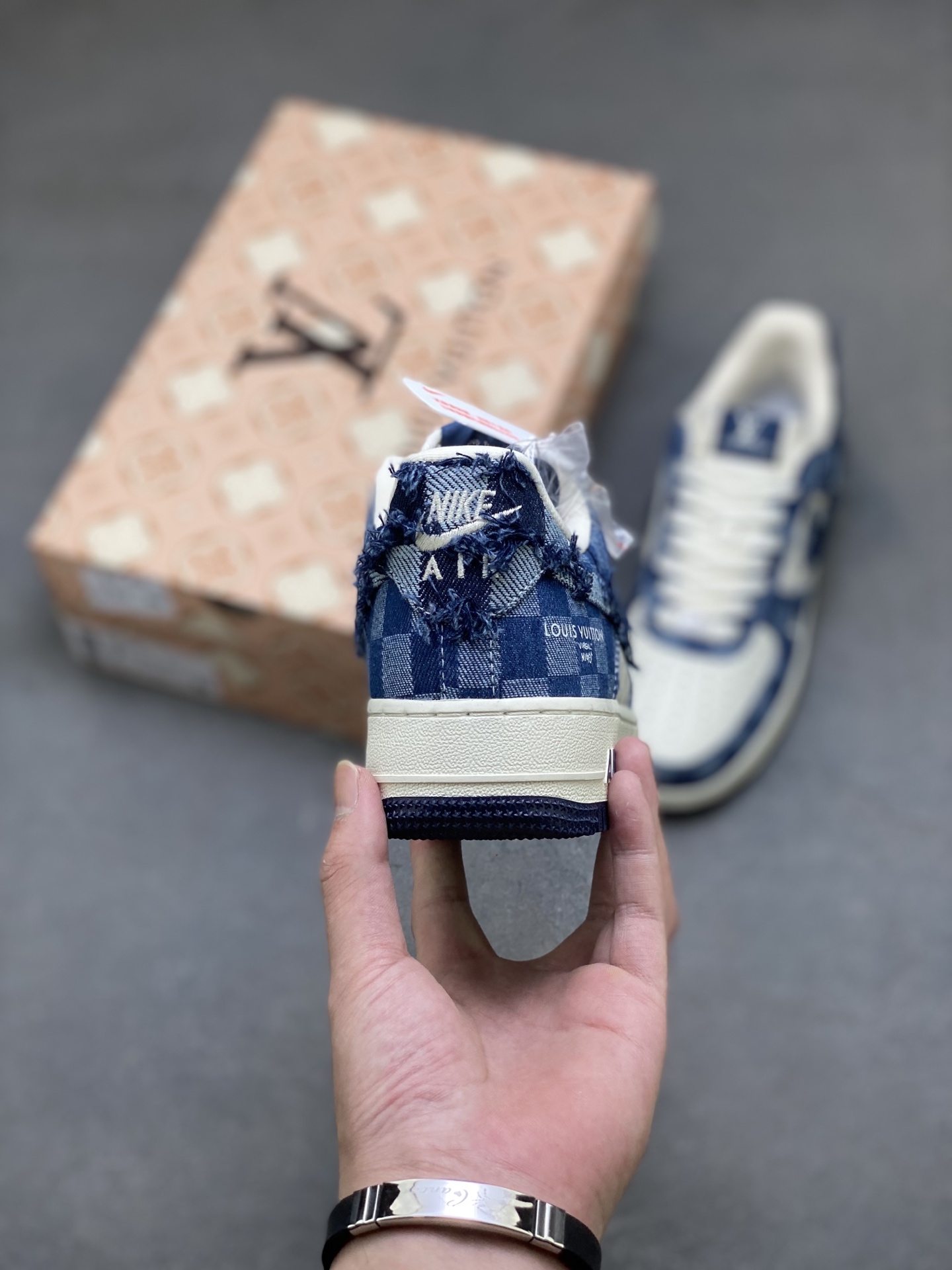 NIKE X LV Air Force 1 Low Sneakers,Blue,Limited Edition 5 i1759943781050 4203 0 3