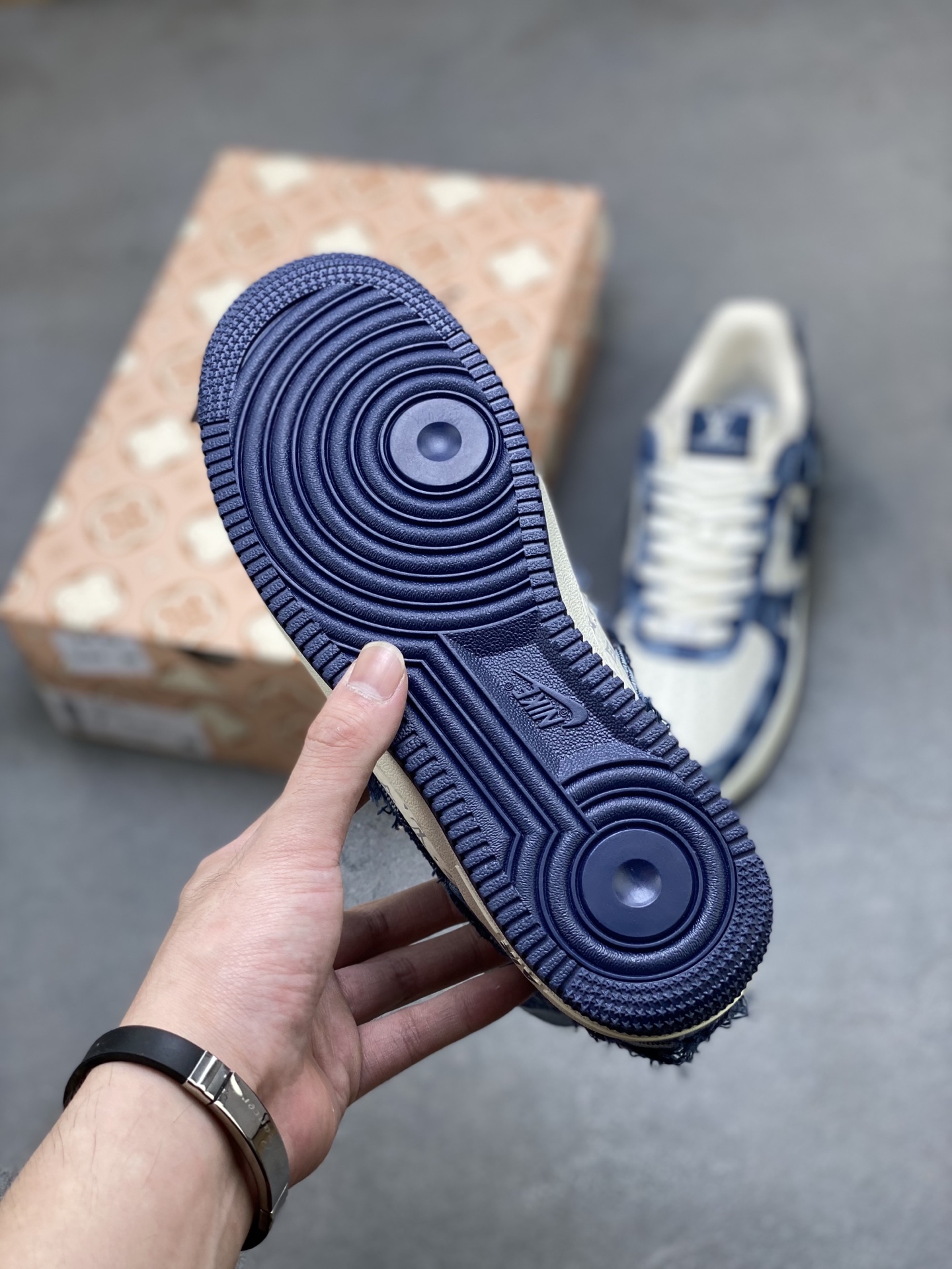 NIKE X LV Air Force 1 Low Sneakers,Blue,Limited Edition 7 i1759943784189 7626 0 5