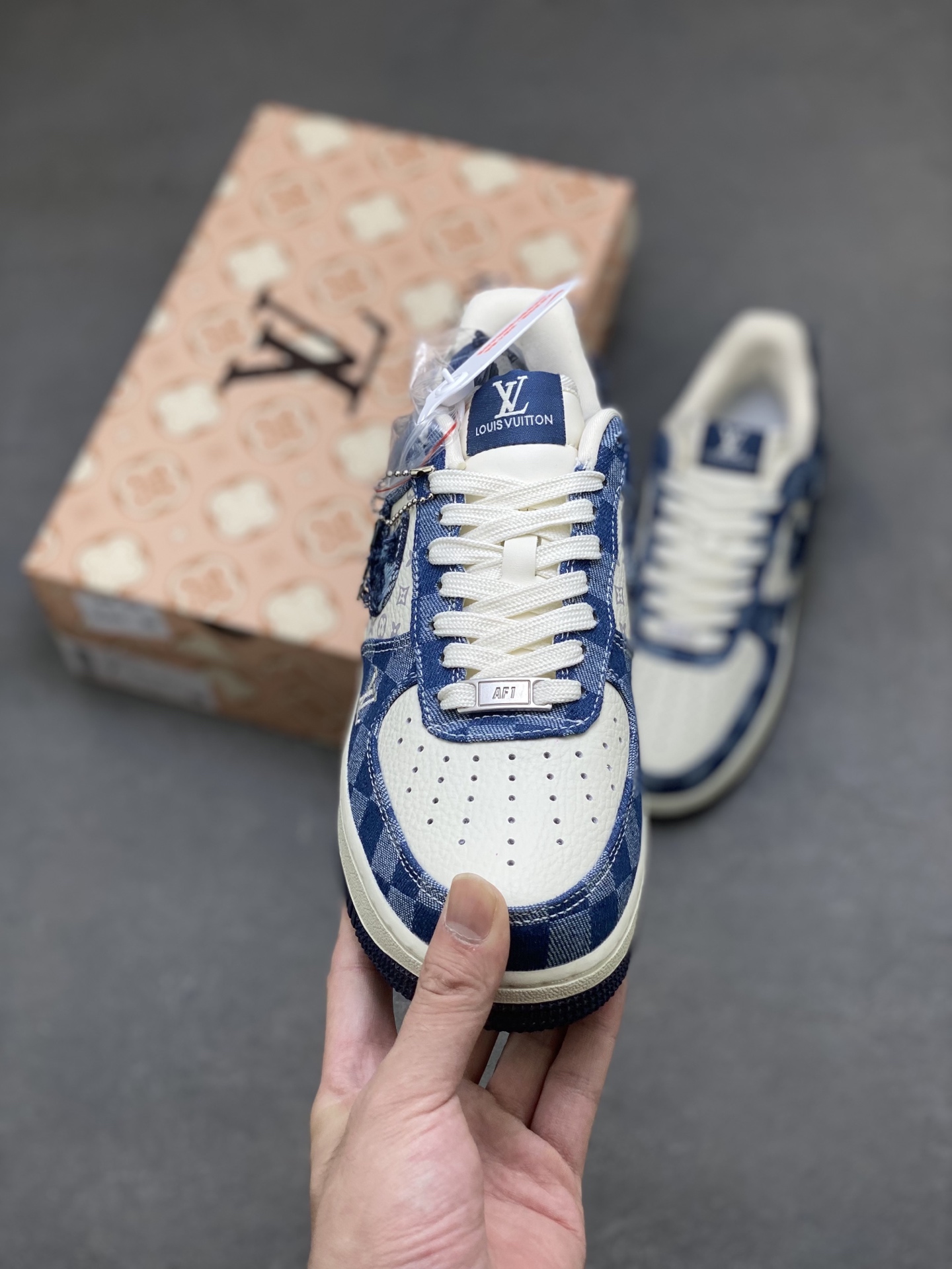 NIKE X LV Air Force 1 Low Sneakers,Blue,Limited Edition 3 i1759943792050 2788 0 1