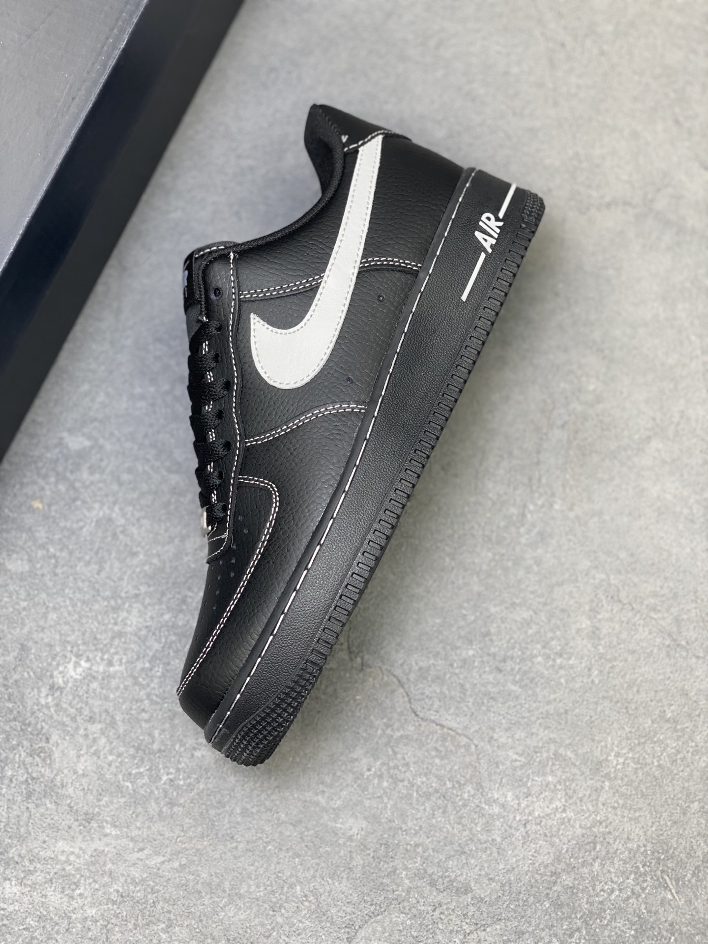 i1759943828605 1996 0 6