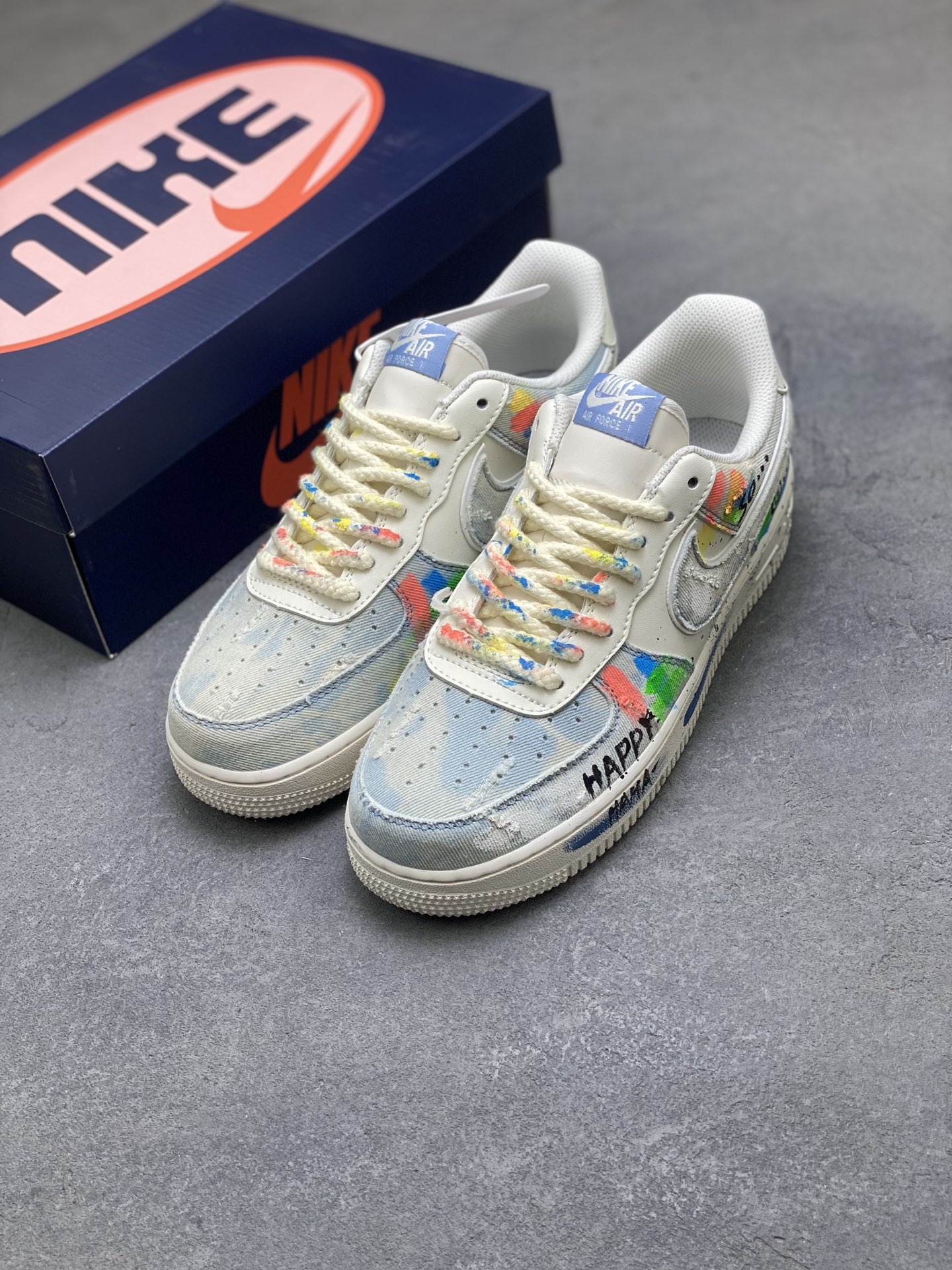 Nike Air Force 1 '07 Low Sneakers - Limited Edition, Graffiti Design 9 i1759944002784 9171 0 7