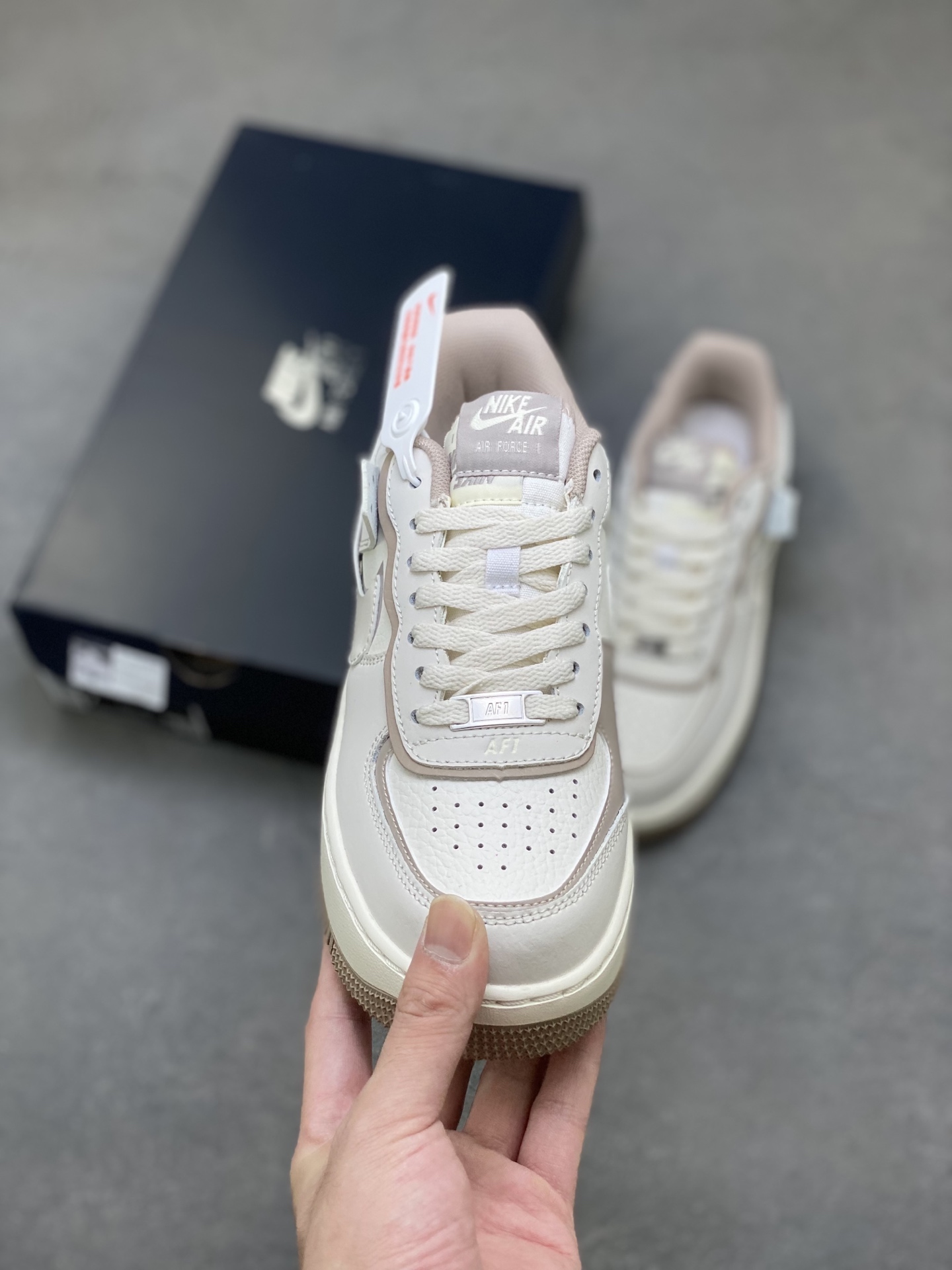 i1759944145650 607 0 1