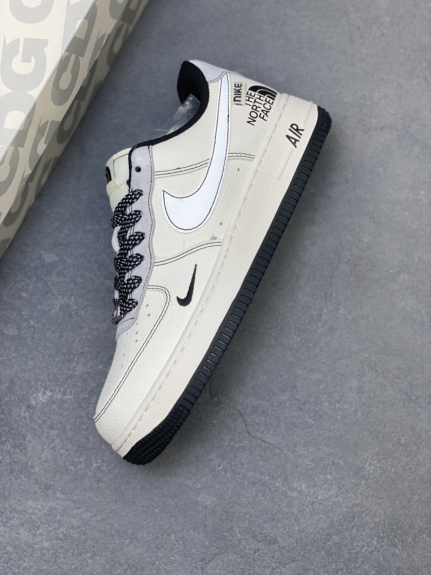 Nike Air Force 1 '07 Low White Black Sneakers JS8028-015 Limited Edition 8 i1760027216785 5496 0 6