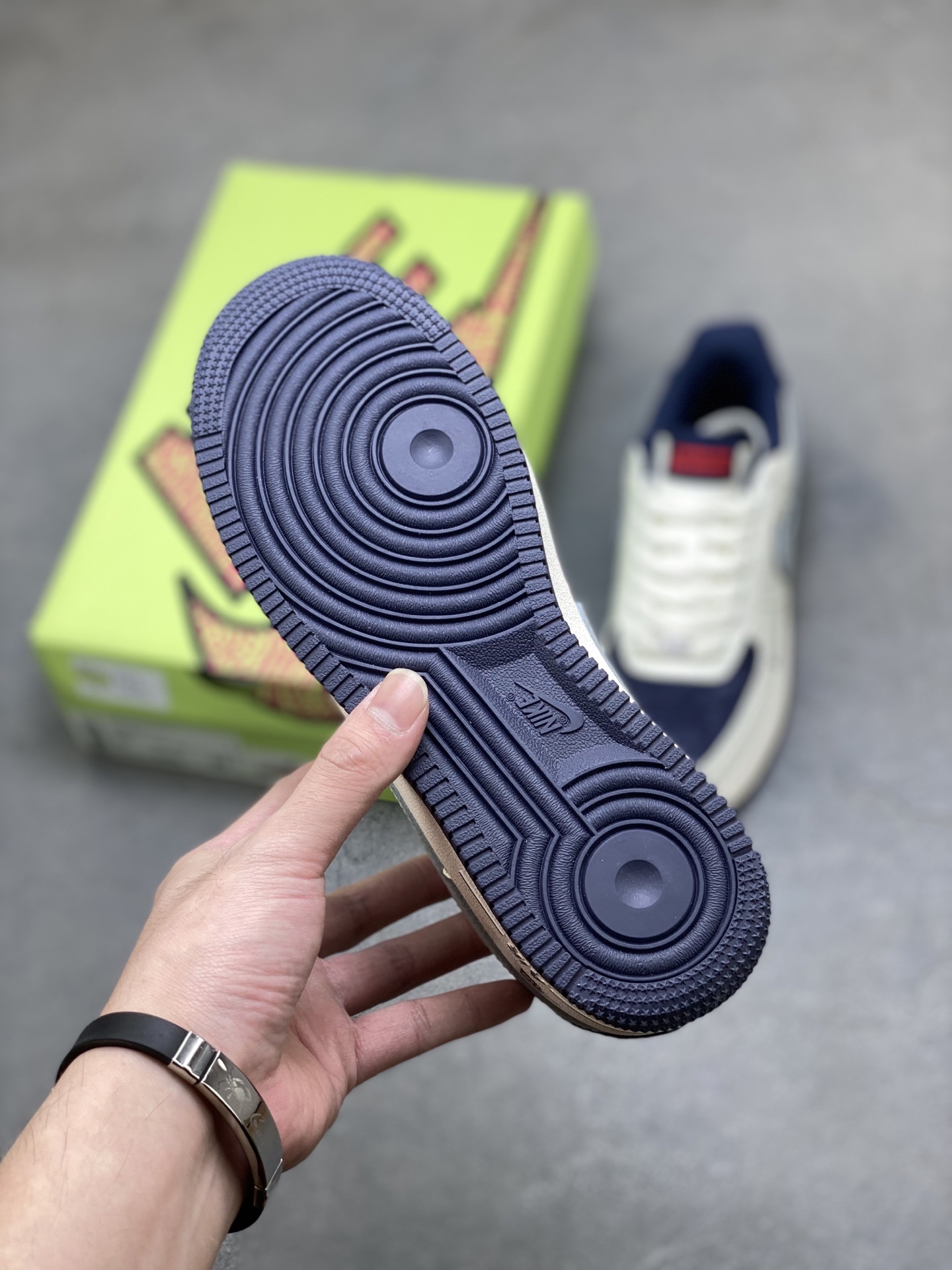 Nike Air Force 1 '07 Low Sneakers Limited Edition - Supreme Collaboration 7 i1760027489716 7106 0 5