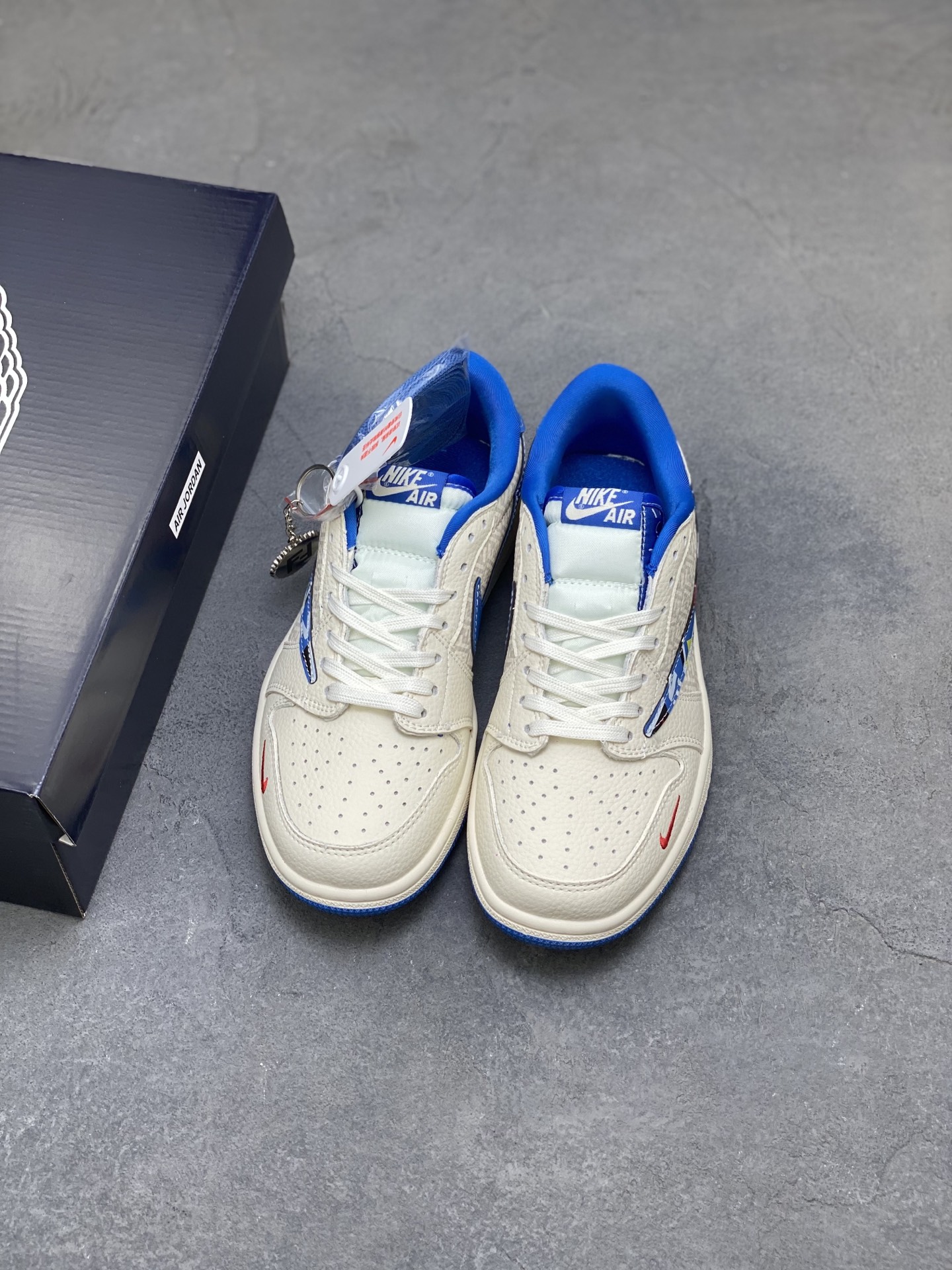 Air Jordan 1 Low Collab Custom Sneakers Designer Fashion Shoes For Men Women 8 i1760028659059 3616 0 7