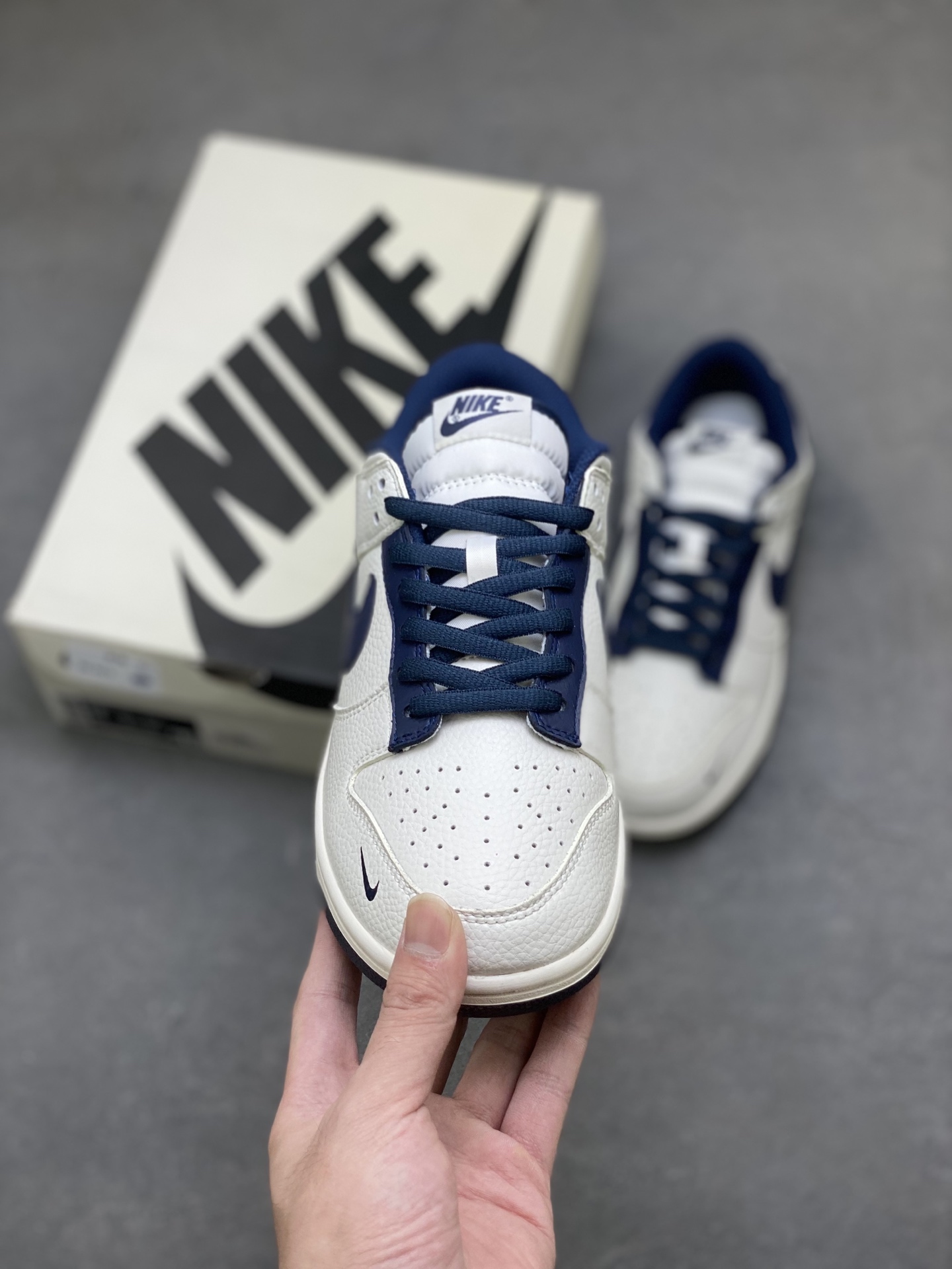 Nike SB Dunk Low Anniversary Custom Sneakers - Premium Quality, Stylish Design 3 i1760028893292 6971 0 1