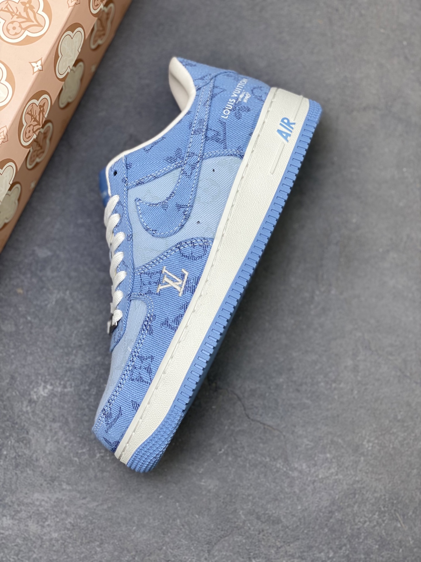 Nike Air Force 1 '07 Low Louis Vuitton Blue Denim Sneakers - Limited Edition 8 i1760112178461 5095 0 6