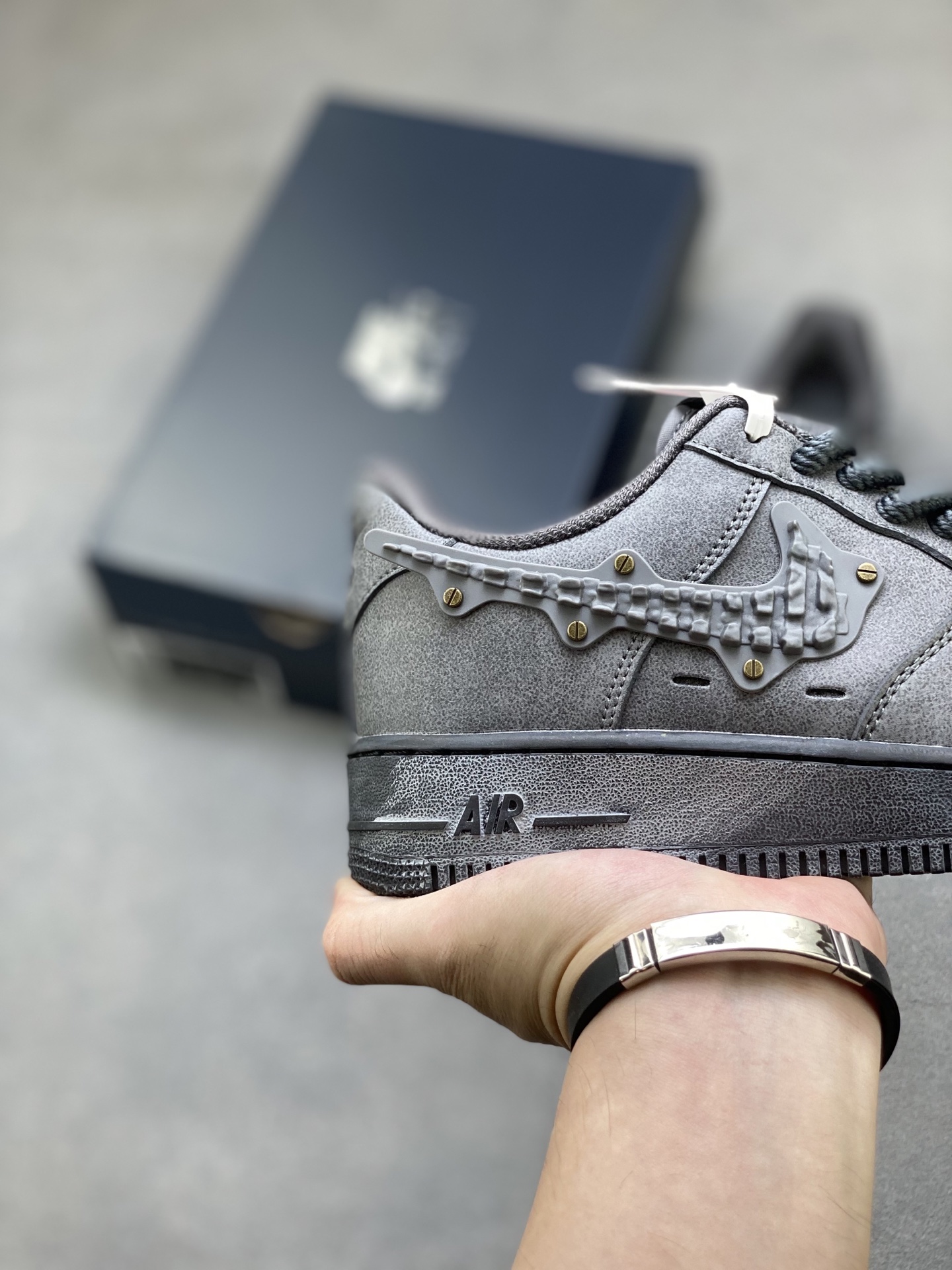 Nike Air Force 1 '07 Low Grey Limited Edition Sneakers IH4965-254 6 i1760112287806 9869 0 4