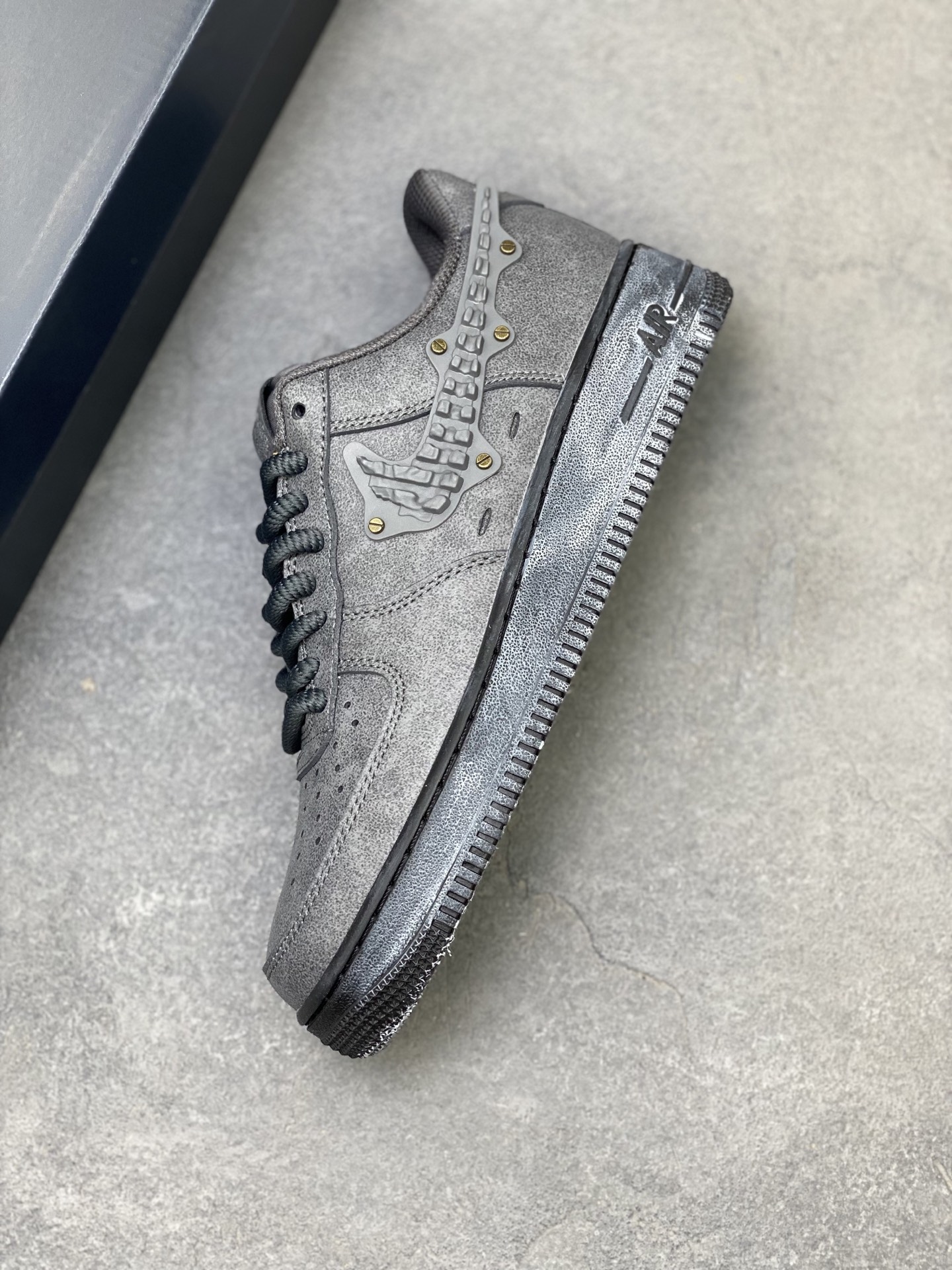Nike Air Force 1 '07 Low Grey Limited Edition Sneakers IH4965-254 8 i1760112289955 3586 0 6