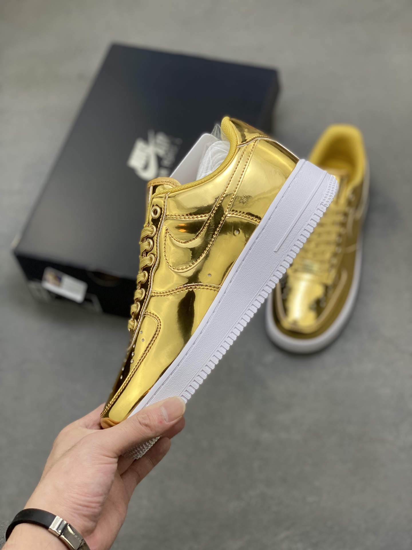 Nike Air Force 1 '07 Low Gold Limited Edition Sneakers - Style & Comfort 4 i1760112401896 9374 0 2