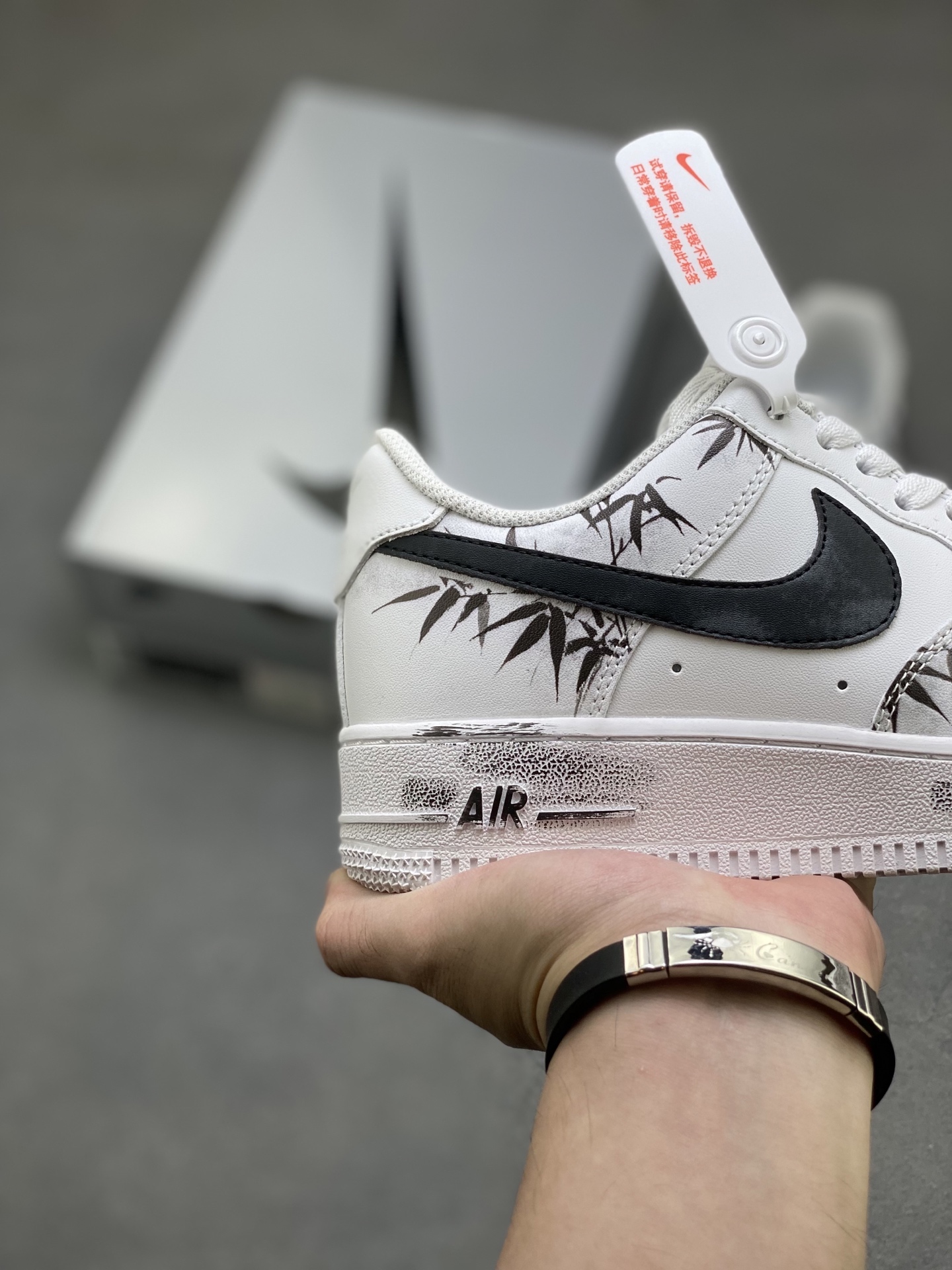 Nike Air Force 1 '07 Low White/Black Custom Sneakers Limited Edition 6 i1760198853889 6983 0 4