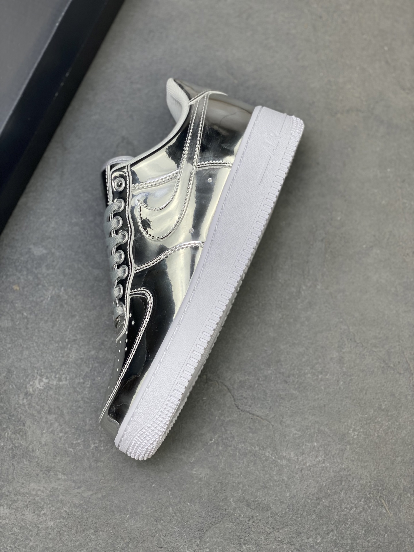 i1760199028045 710 0 6