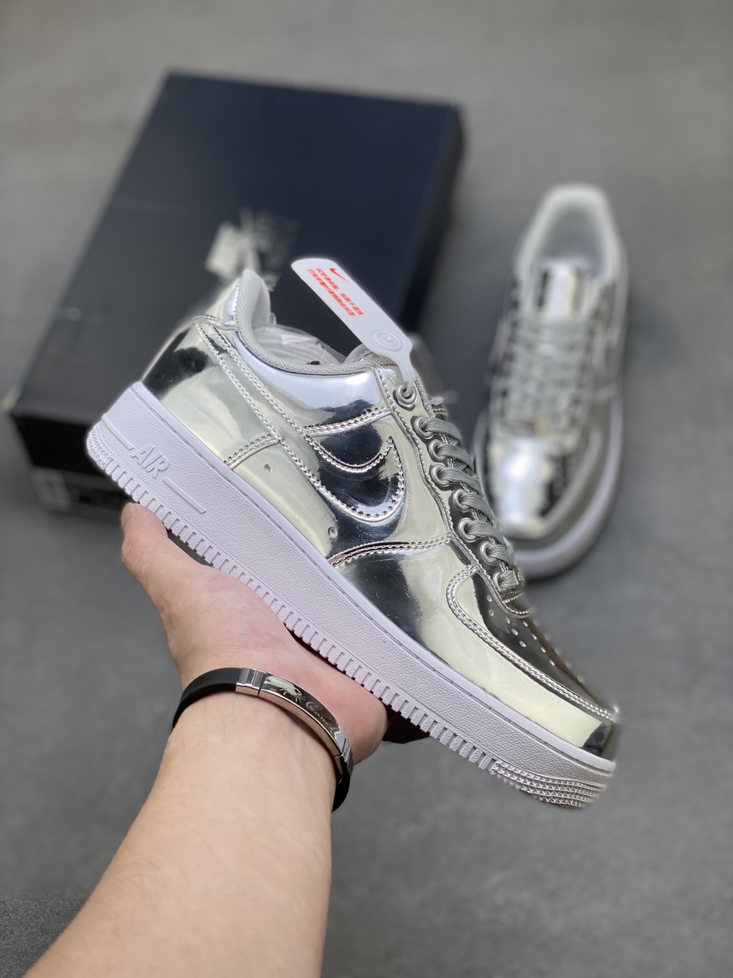 Nike Air Force 1 '07 Low Silver Sneakers Limited Edition