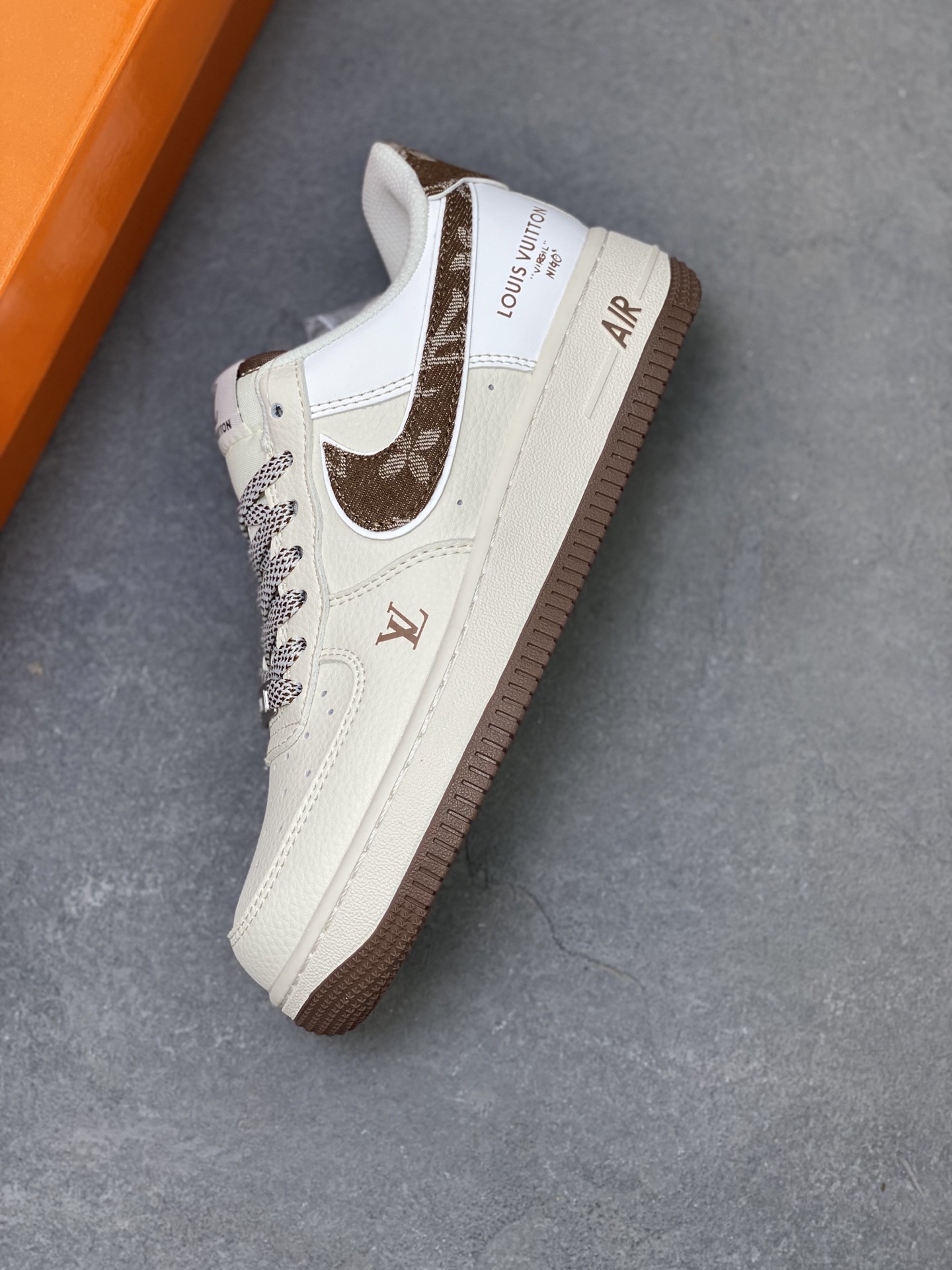 Nike Air Force 1 Low Louis Vuitton Custom Sneakers - Limited Edition 8 i1760199202296 6494 0 6