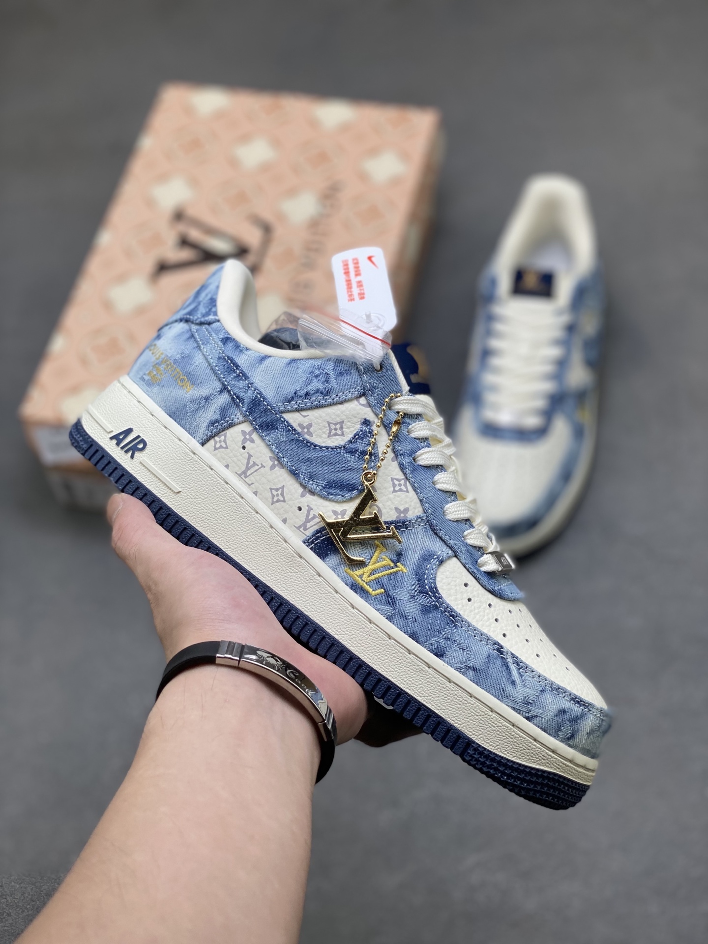 Nike Air Force 1 '07 Low Denim Louis Vuitton Custom Sneakers 2 i1760199420024 6480 0 0
