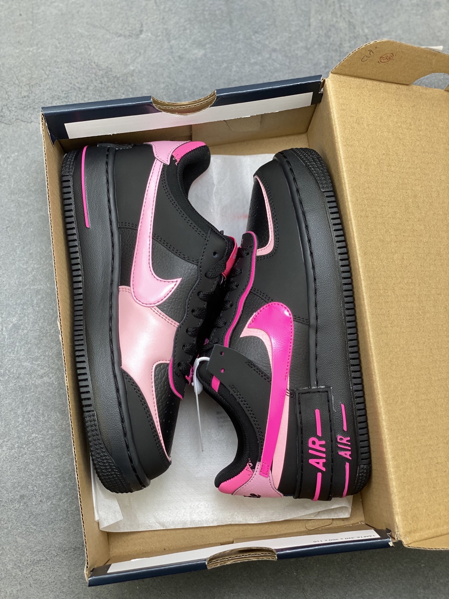 i1760284896853 782 0 8