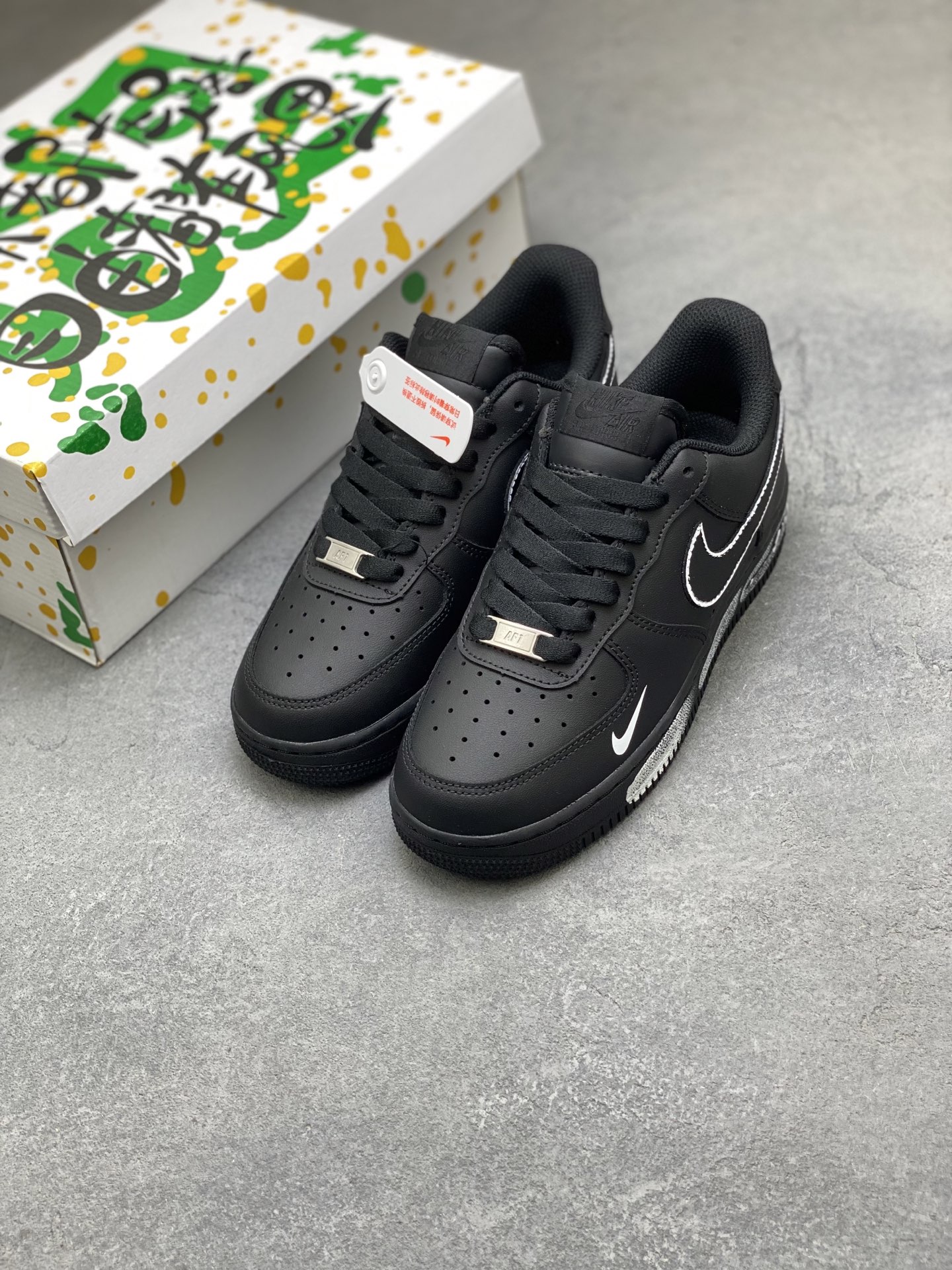 Nike Air Force 1 '07 Low Black/White Limited Edition Sneakers 8 i1760284951653 8757 0 7