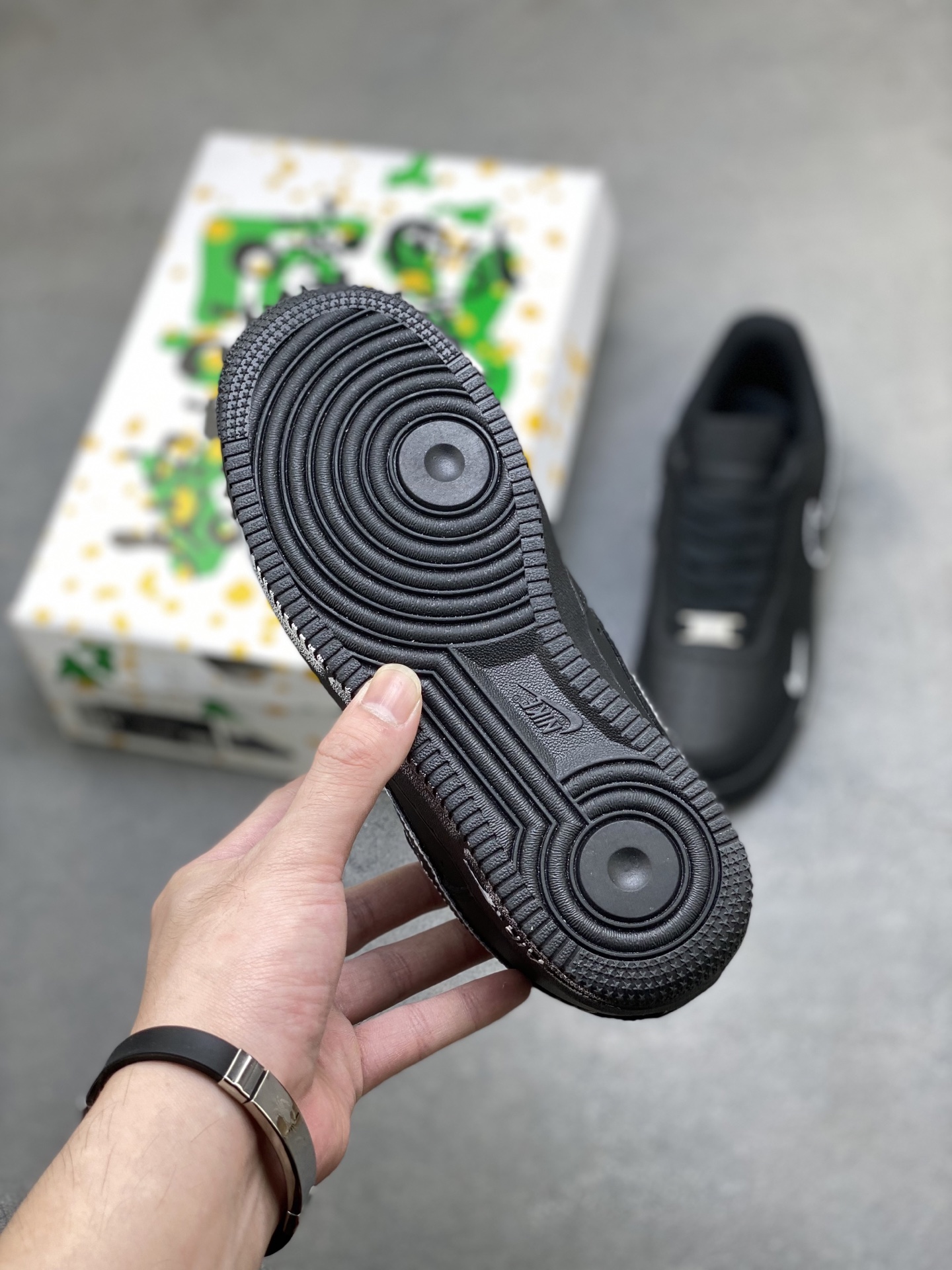 Nike Air Force 1 '07 Low Black/White Limited Edition Sneakers 6 i1760284954061 5190 0 5
