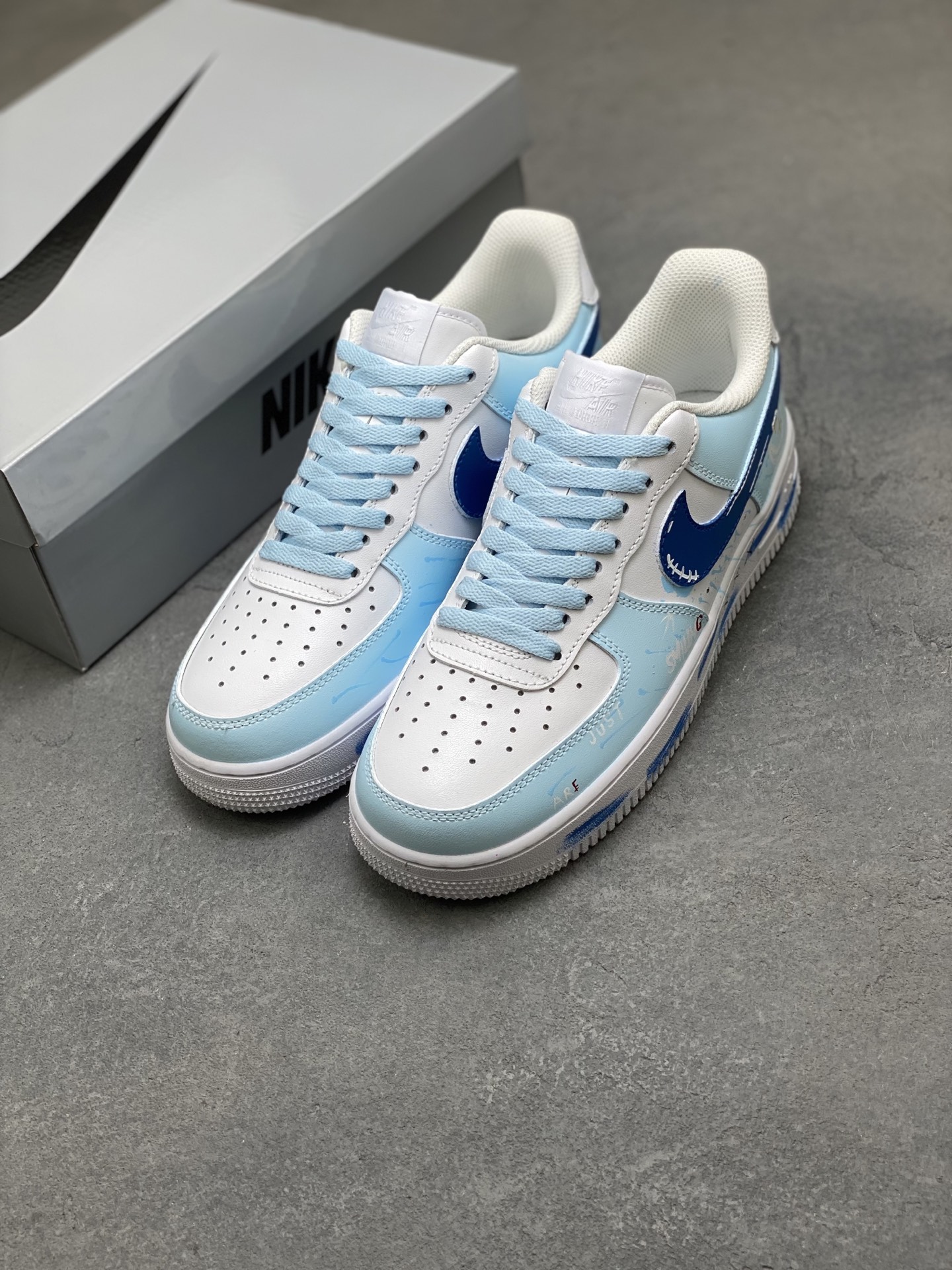 Nike Air Force 1 '07 Low White/Blue Custom Sneakers - Limited Edition 9 i1760284995262 9003 0 7