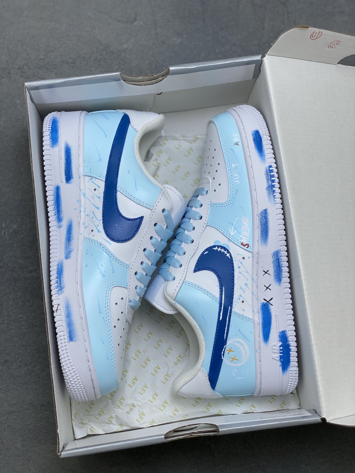 Nike Air Force 1 '07 Low White/Blue Custom Sneakers - Limited Edition 10 i1760284997122 5384 0 8