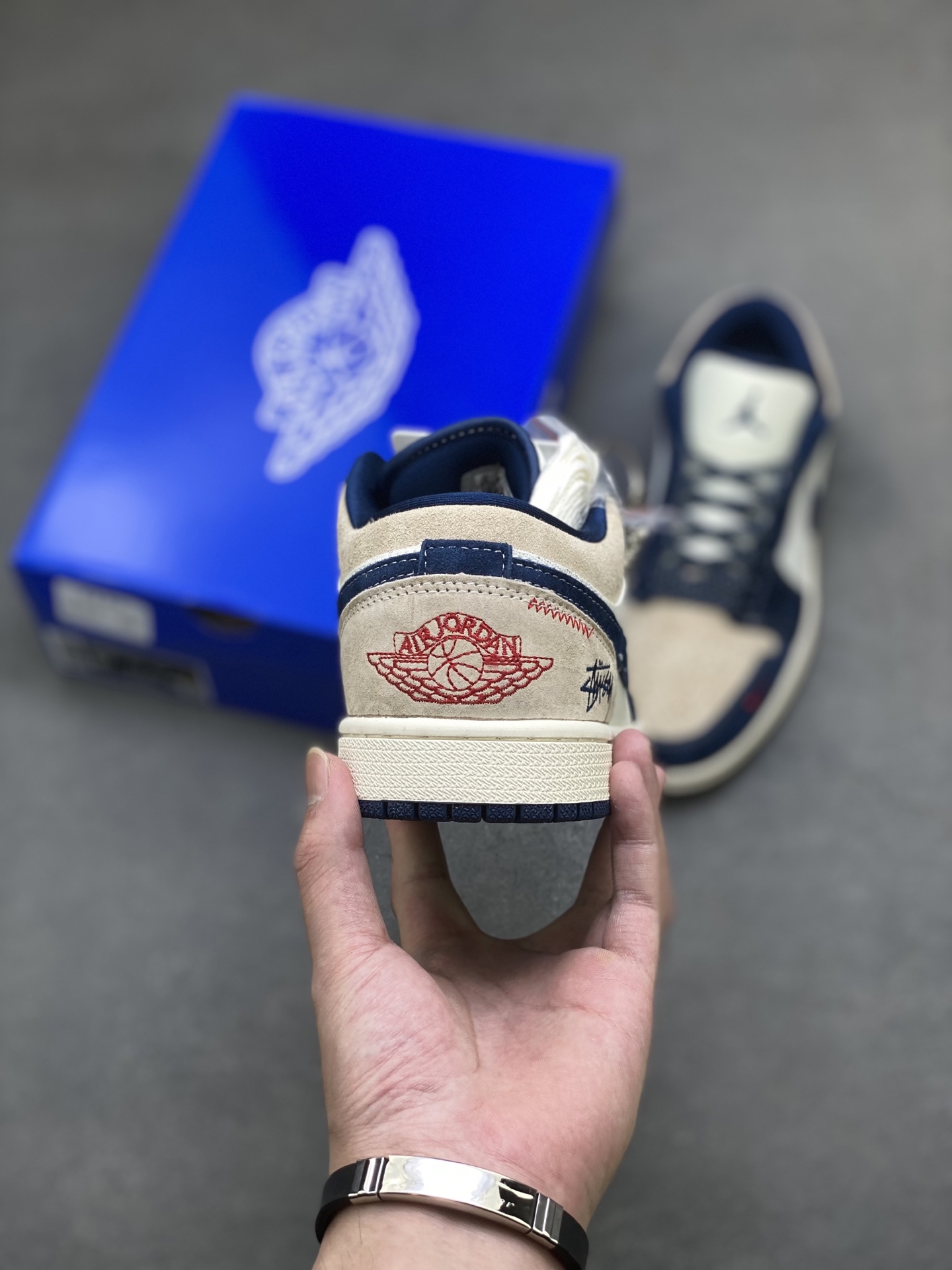 Air Jordan 1 Low x Travis Scott x Stüssy Collab - Limited Edition Sneakers 4 i1760285967542 7144 0 3