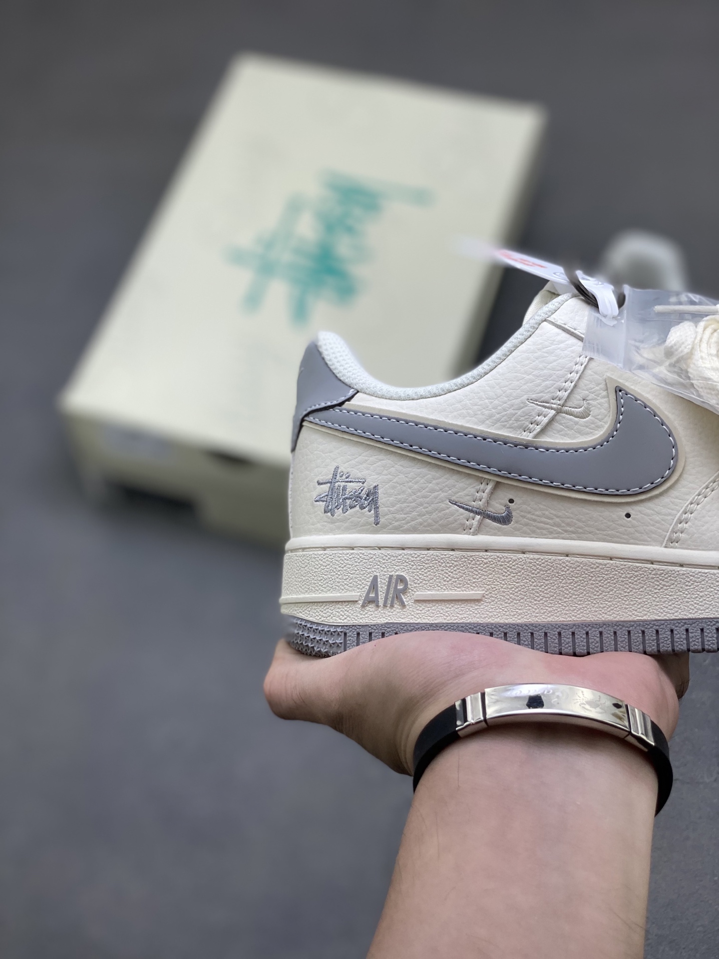 Nike Air Force 1 '07 Low x Stussy Premium Comfort Sneakers CS5288-040 6 i1760371334148 8099 0 4