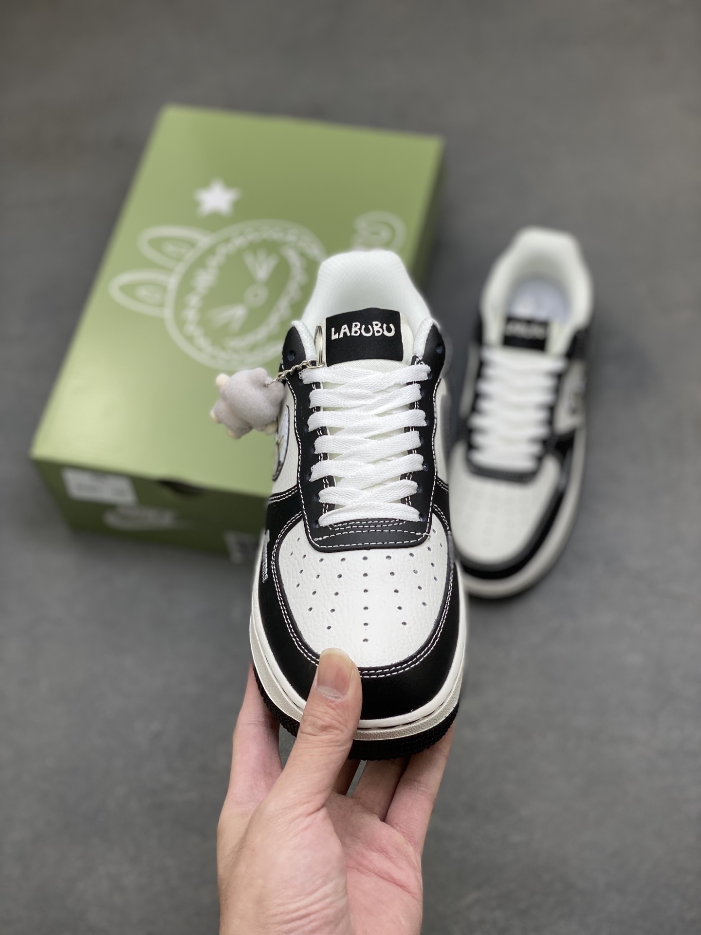 Nike Air Force 1 '07 Low Labubu The Monsters KJ5188-001 Limited Edition 3 i1760644611740 5518 0 1