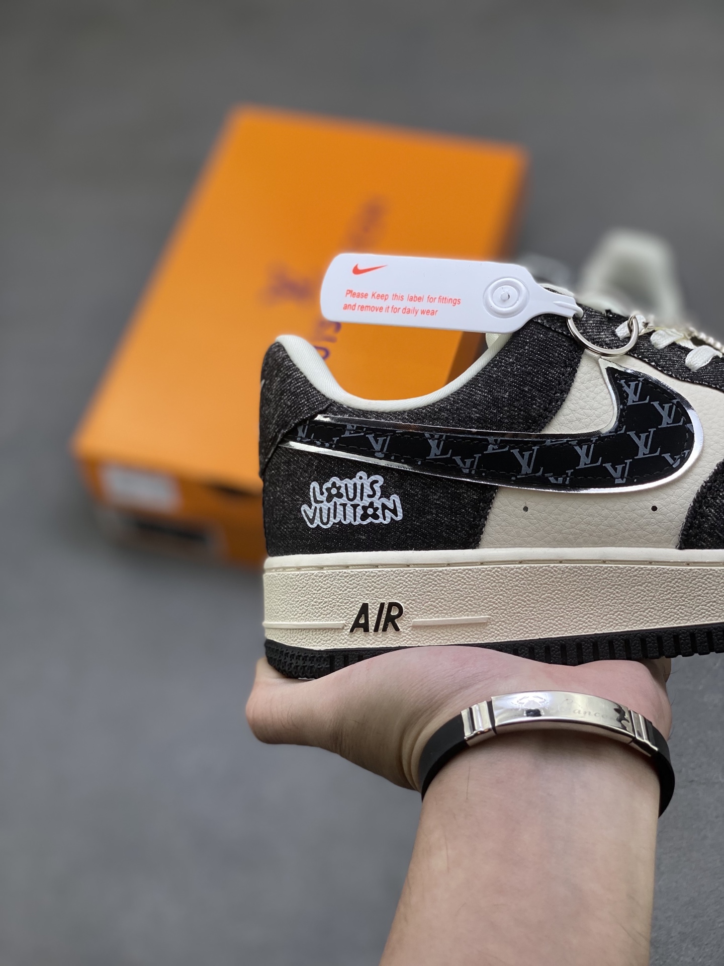 Nike Air Force 1 '07 Low Louis Vuitton Custom Sneakers - Limited Edition 6 i1760644920860 2826 0 4