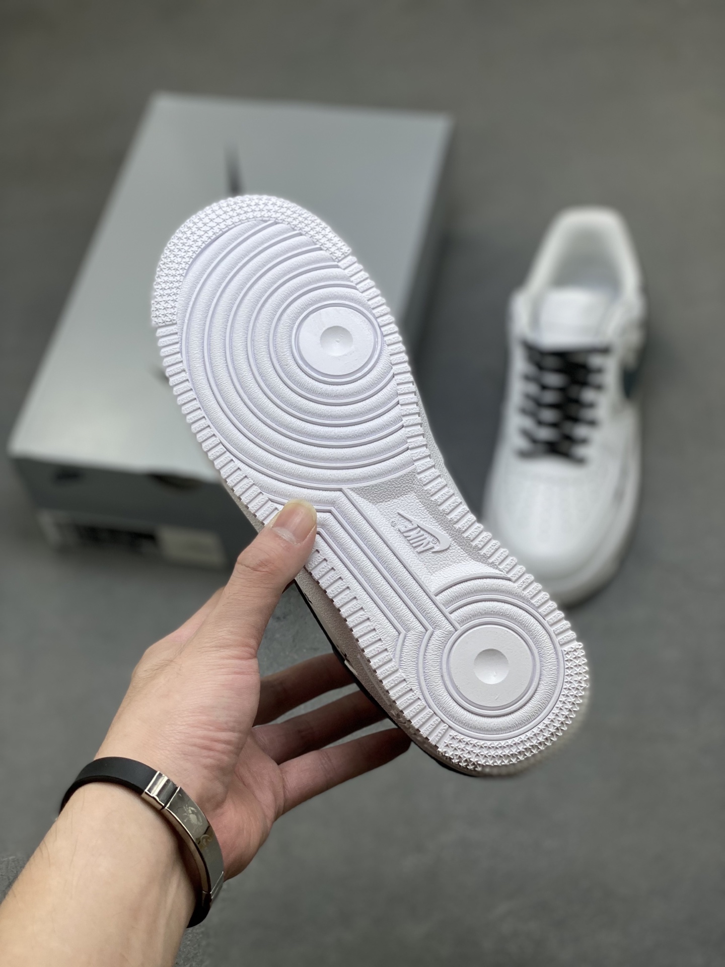 Nike Air Force 1 '07 Low White/Grey Custom Sneakers - Limited Edition 7 i1760803347443 7667 0 5