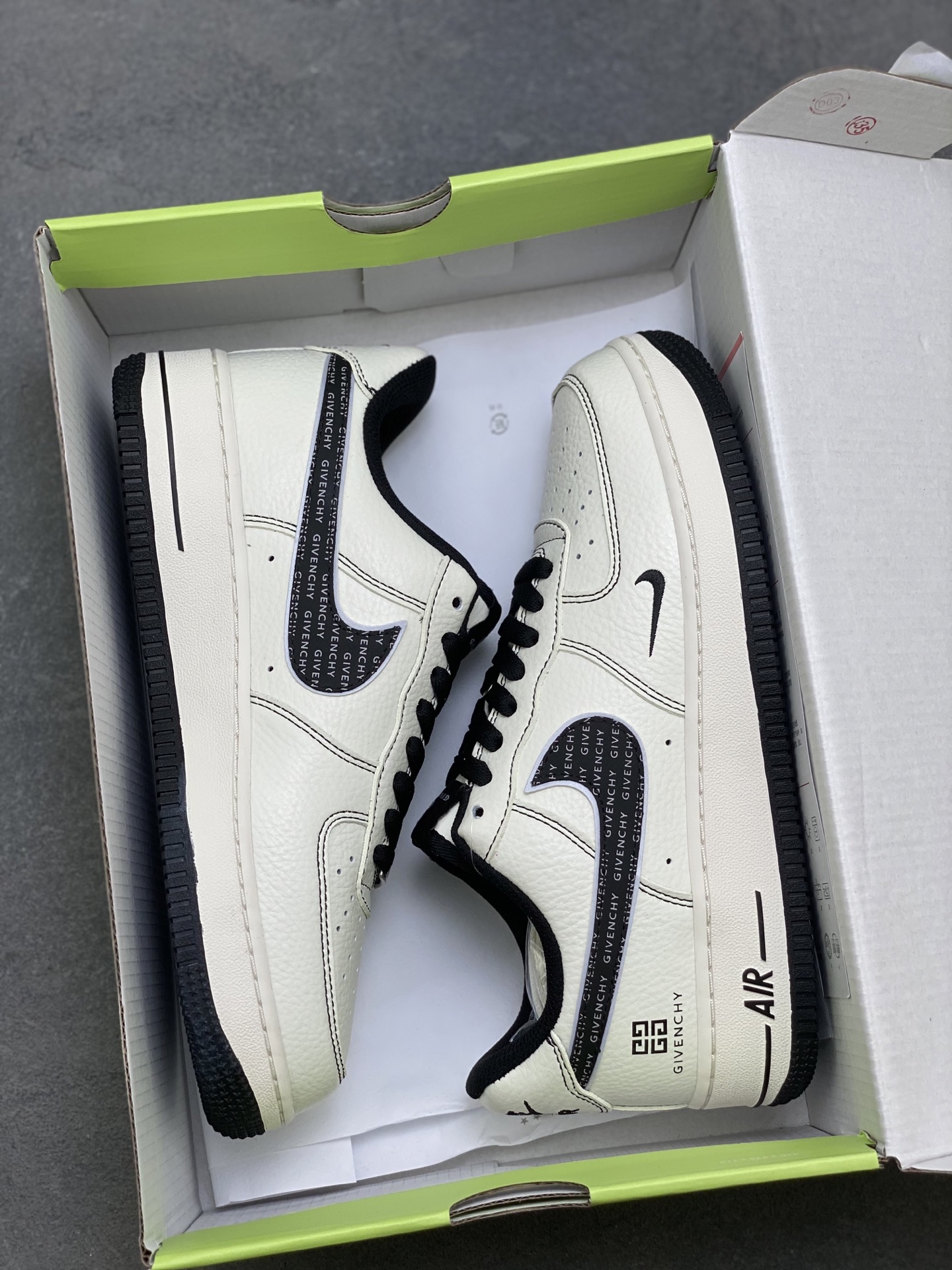 Nike Air Force 1 '07 Low Sneakers - Limited Edition Collaboration 10 i1760803441931 6600 0 8