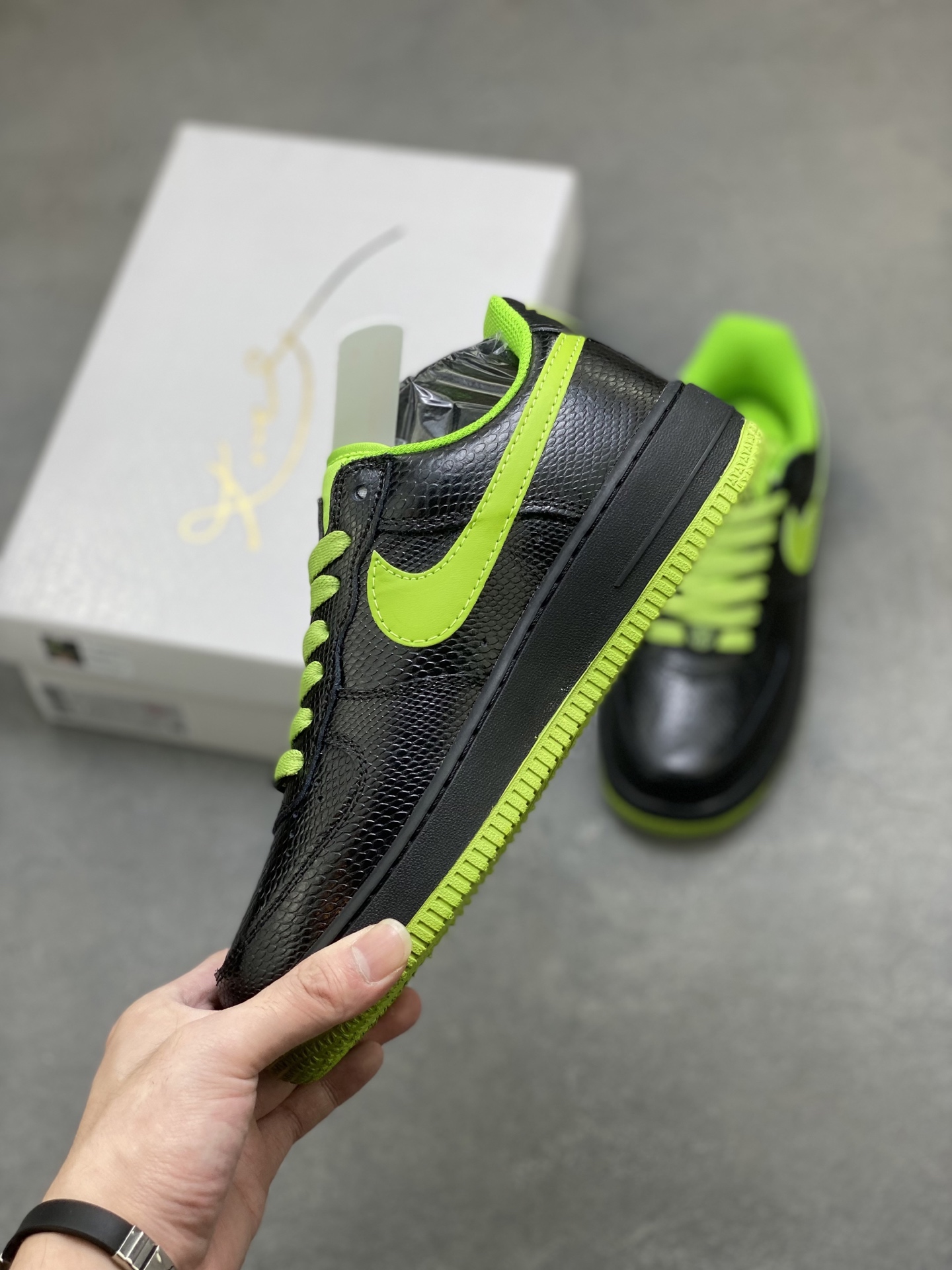 Nike Air Force 1 '07 Low Black/Green HV9409-001 Limited Edition Sneakers 4 i1760803559904 9881 0 2