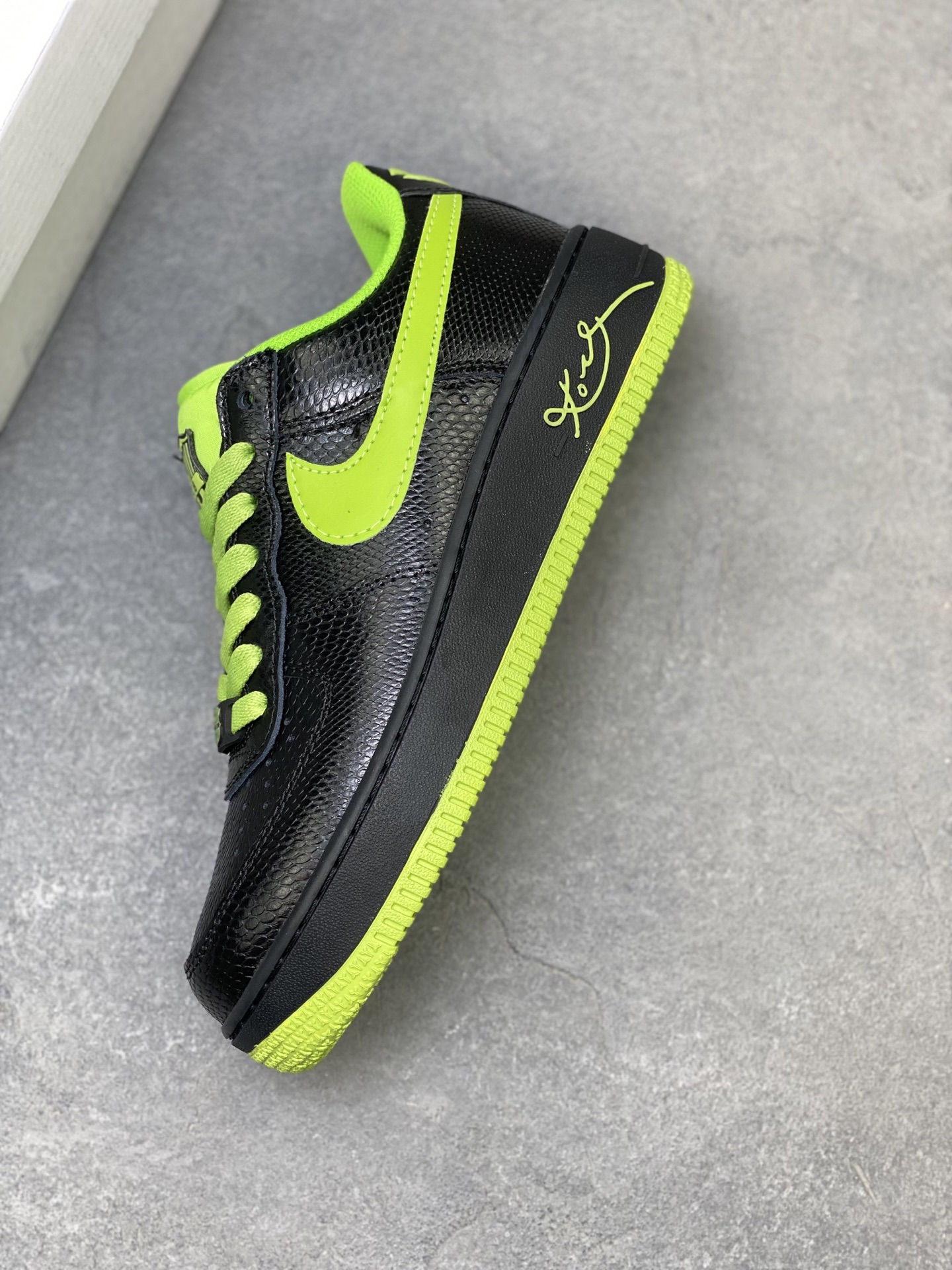 Nike Air Force 1 '07 Low Black/Green HV9409-001 Limited Edition Sneakers 8 i1760803562248 7566 0 6