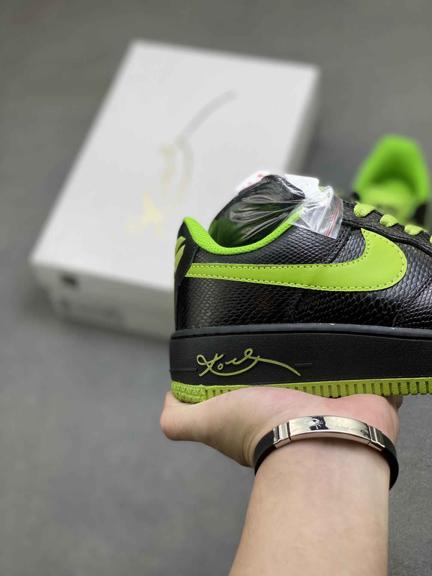 Nike Air Force 1 '07 Low Black/Green HV9409-001 Limited Edition Sneakers 6 i1760803562321 6557 0 4
