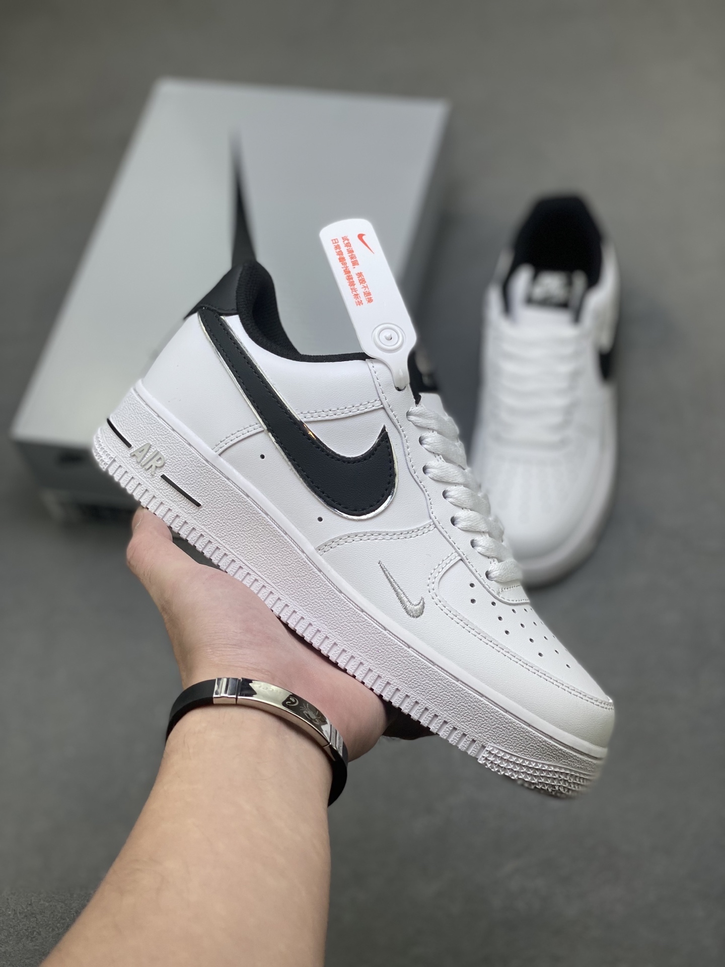 Nike Air Force 1 '07 Low White/Black Limited Edition Sneakers