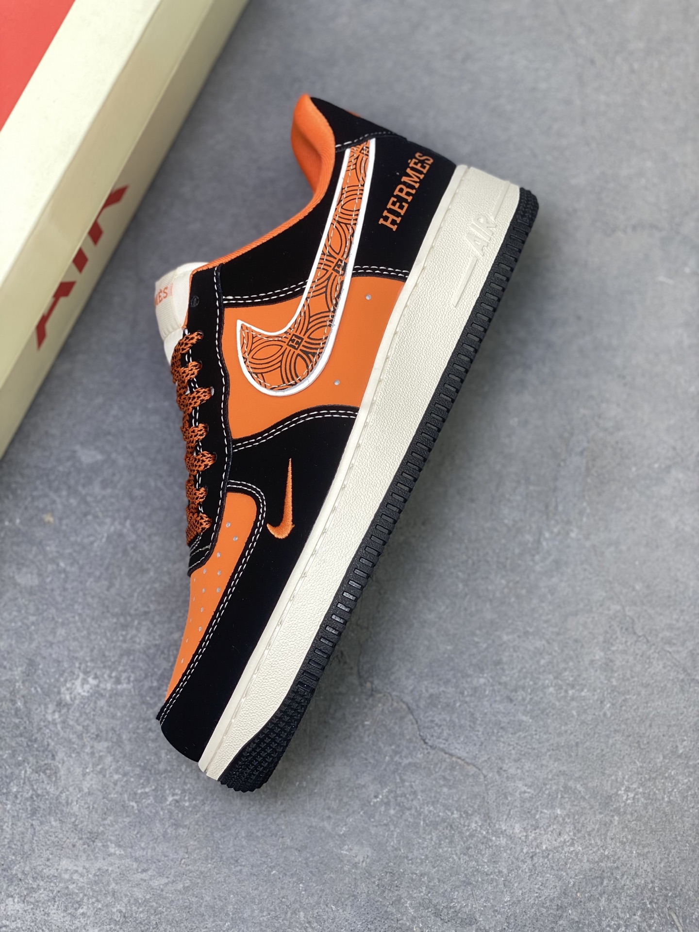 Nike Air Force 1 '07 Low Hermes Edition - Premium Comfort Sneakers 8 i1760988536742 4660 0 6