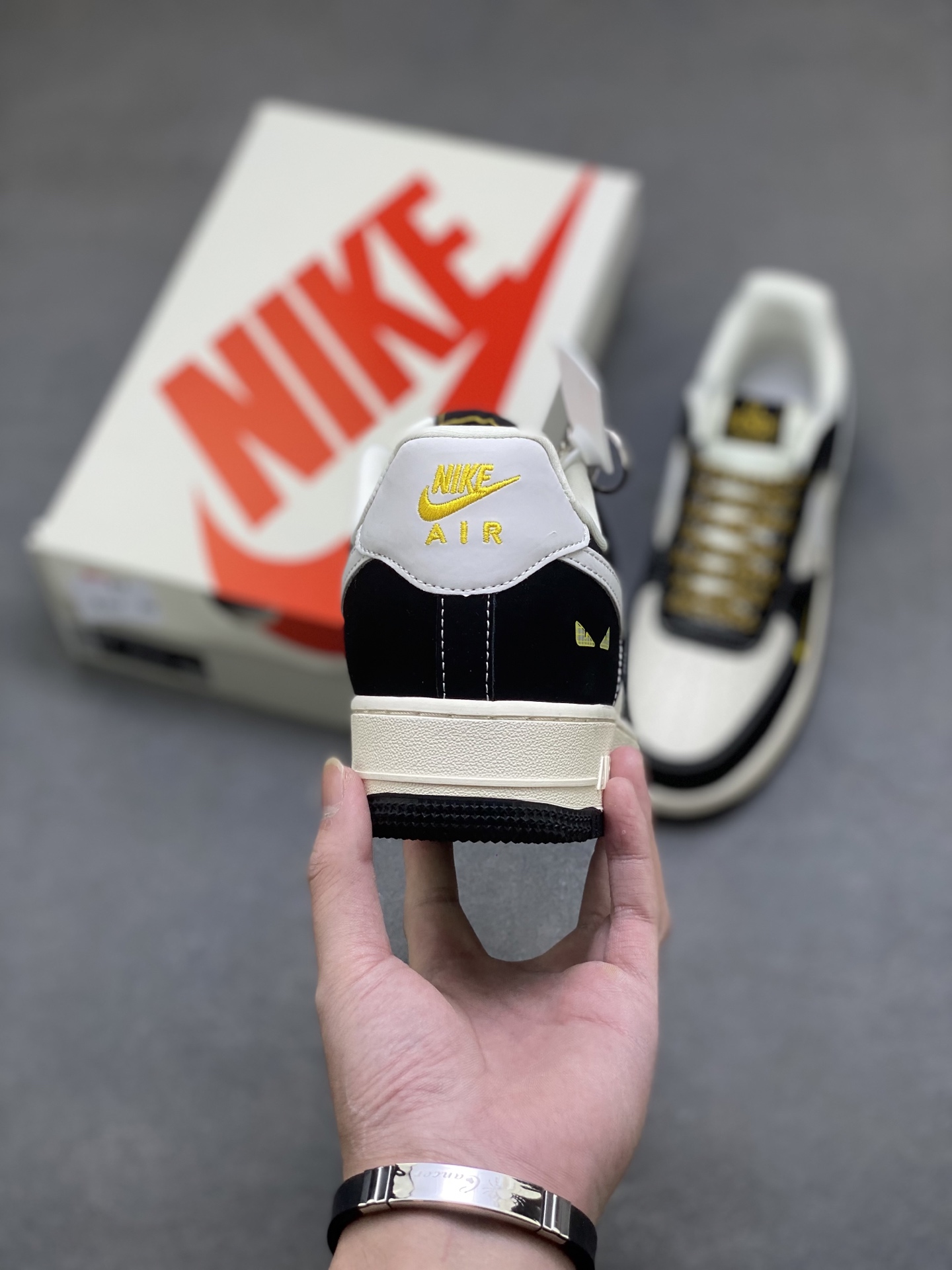 Nike Air Force 1 '07 Low Sneakers - Limited Edition Design 5 i1760988867803 7544 0 3