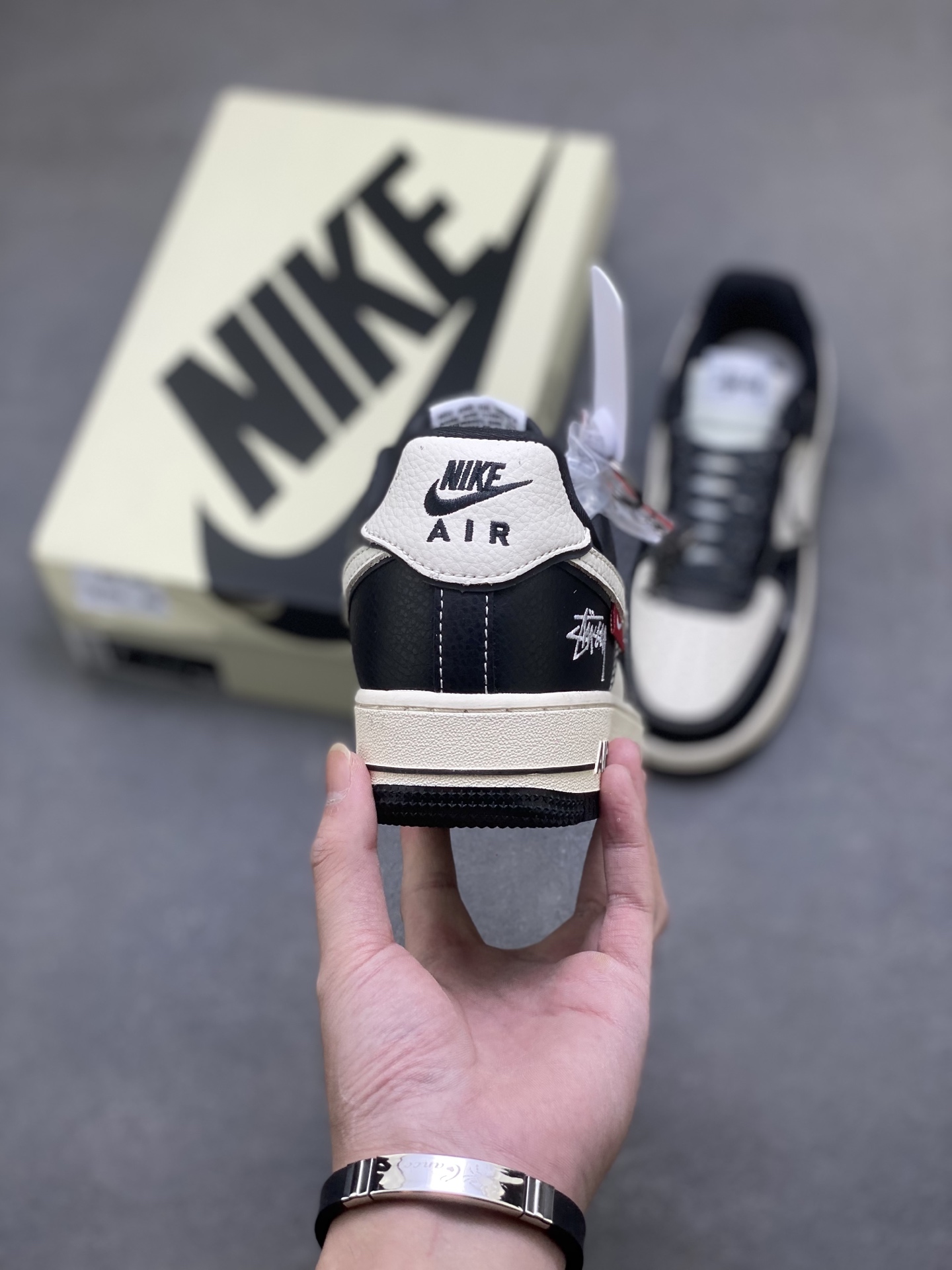 Nike Air Force 1 '07 Low Black White Casual Sneakers DD1982-318 5 i1760988967704 5440 0 3