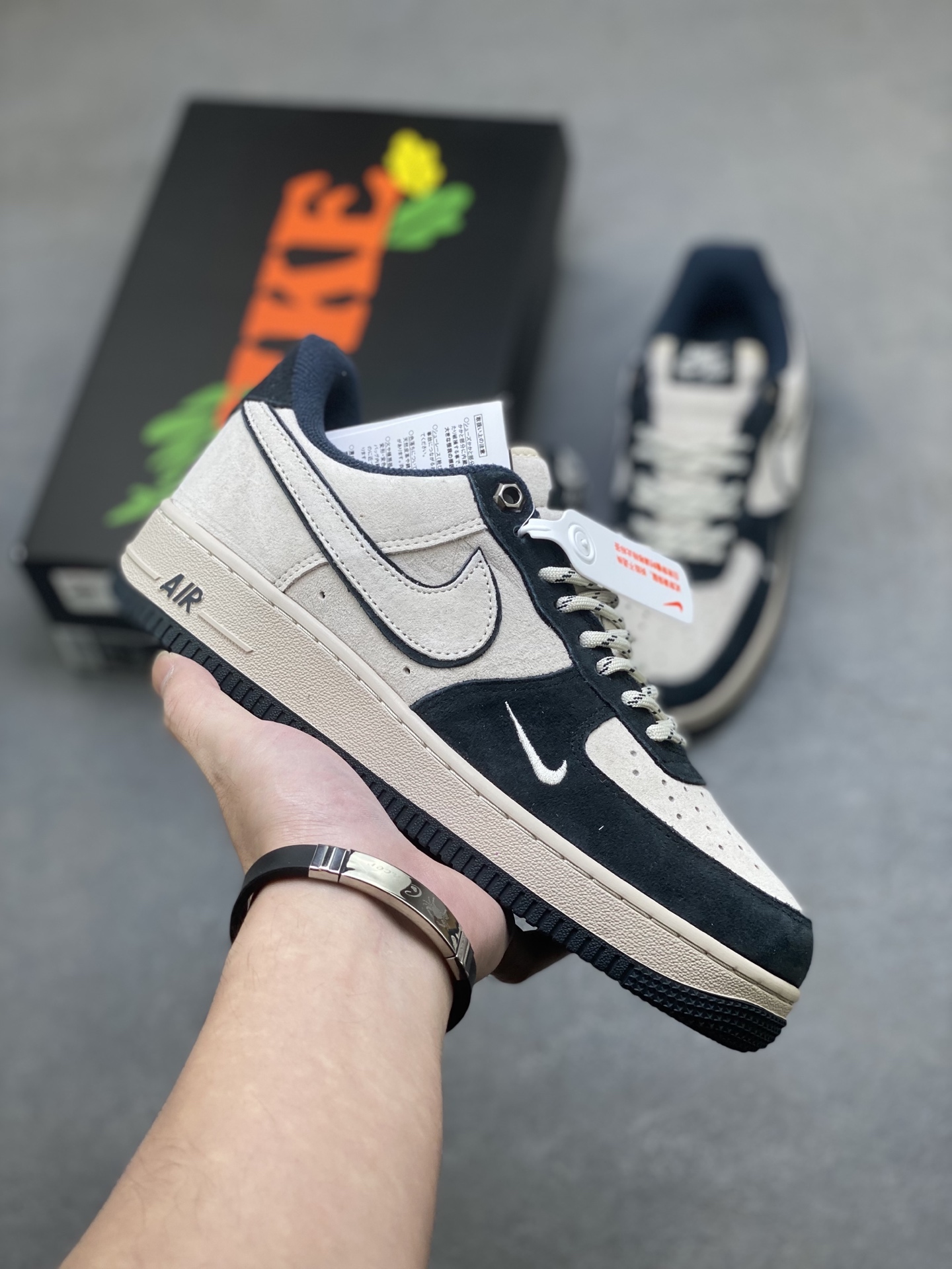 Nike Air Force 1 '07 Low Sneakers - Limited Edition, Premium Comfort