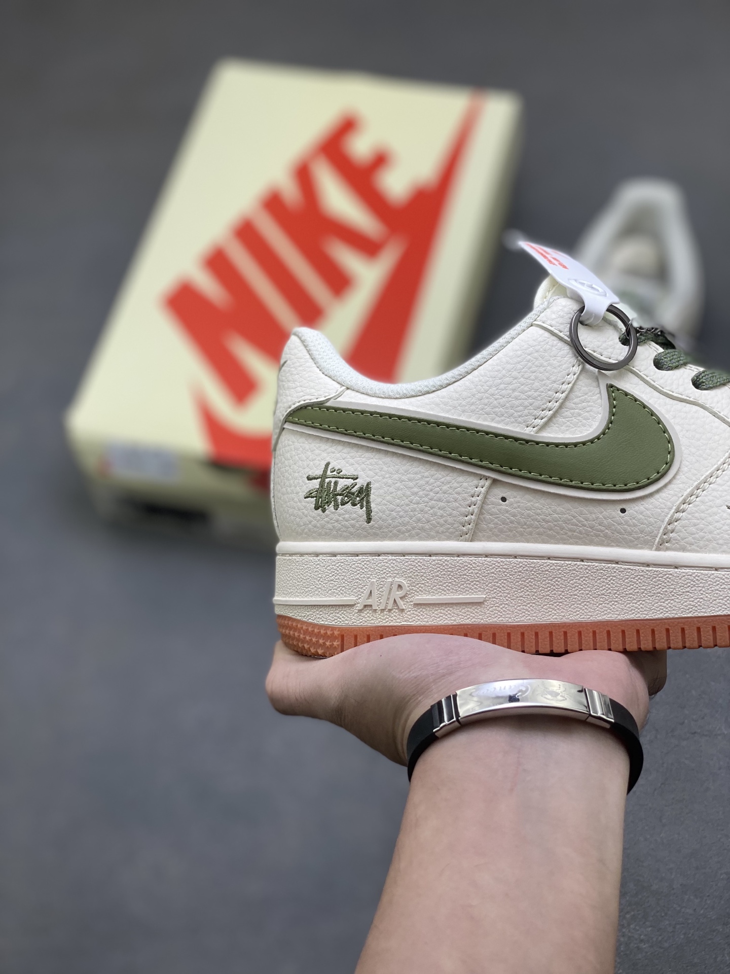 Nike Air Force 1 '07 Low Stüssy Fossil Sneakers XX3167-127 6 i1760989069839 7742 0 4