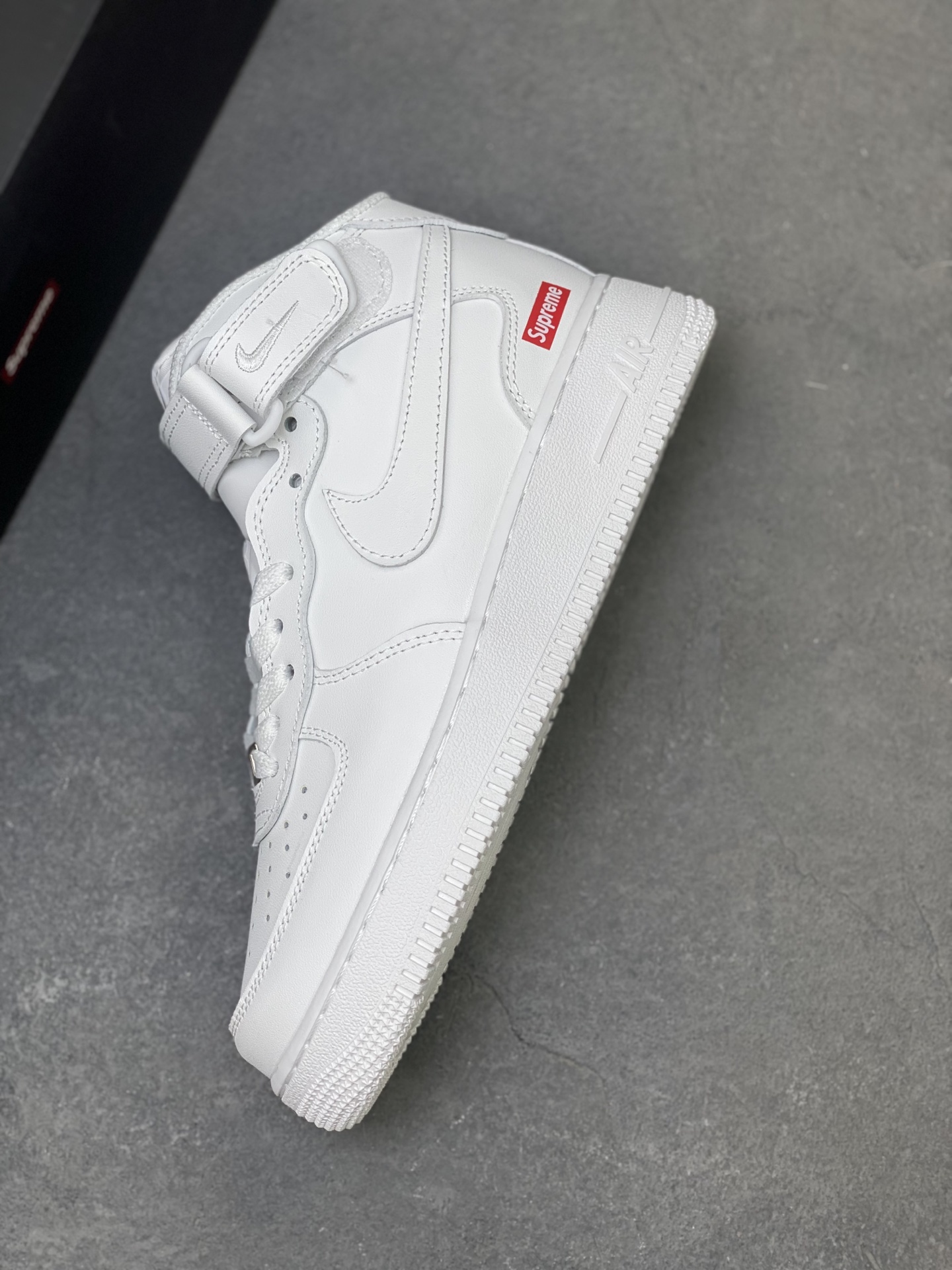 Nike Air Force 1 Mid Supreme White: Classic Style, Modern Comfort 8 i1760989555706 5747 0 6