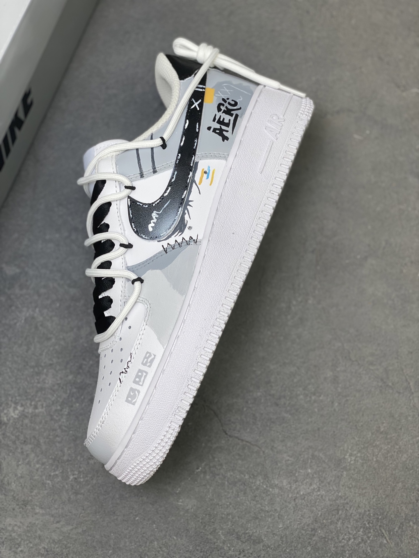 Nike Air Force 1 '07 Low White/Black Limited Edition Sneakers CW2288-111 8 i1761062942529 1255 0 6