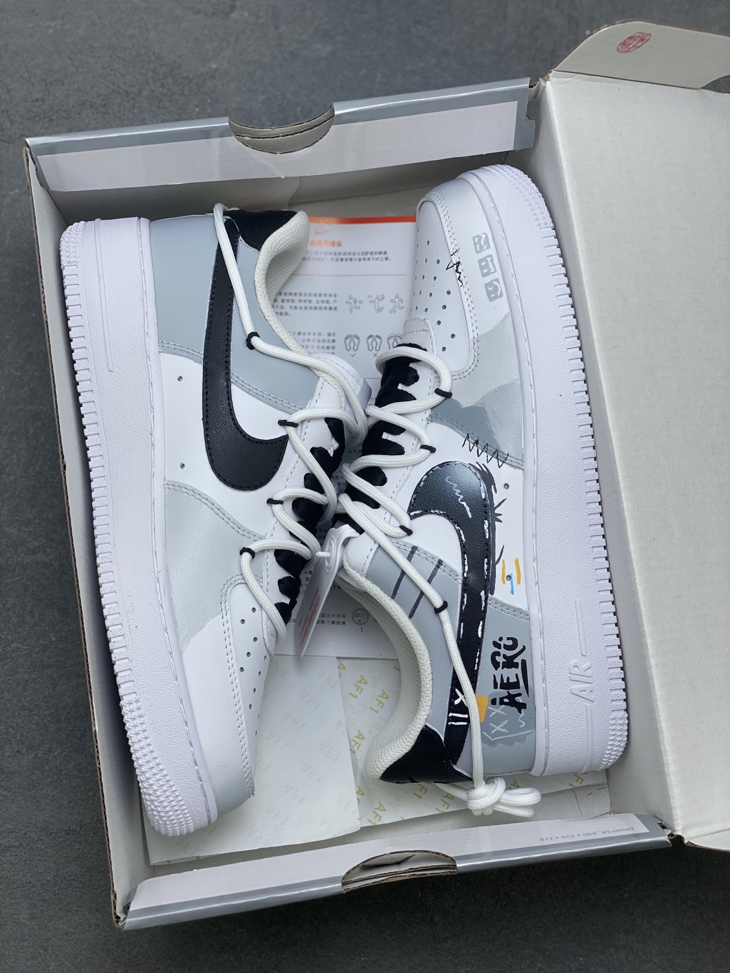 Nike Air Force 1 '07 Low White/Black Limited Edition Sneakers CW2288-111 10 i1761062944847 7003 0 8