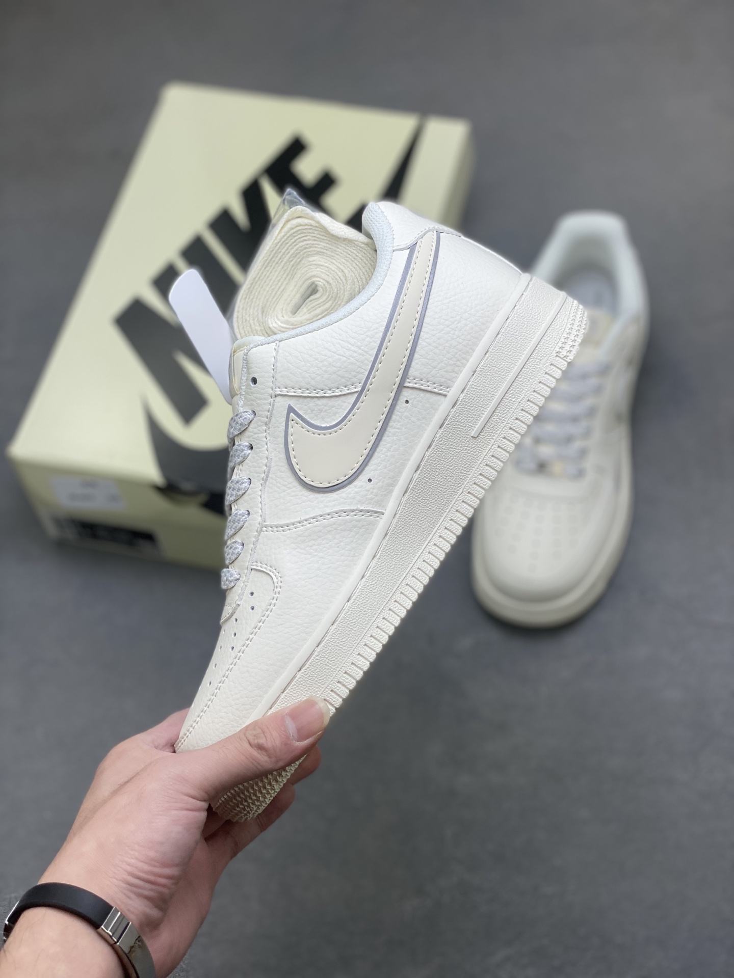 Nike Air Force 1 '07 Low Sneakers Limited Edition - CS5288-045 4 i1761063024633 7335 0 2