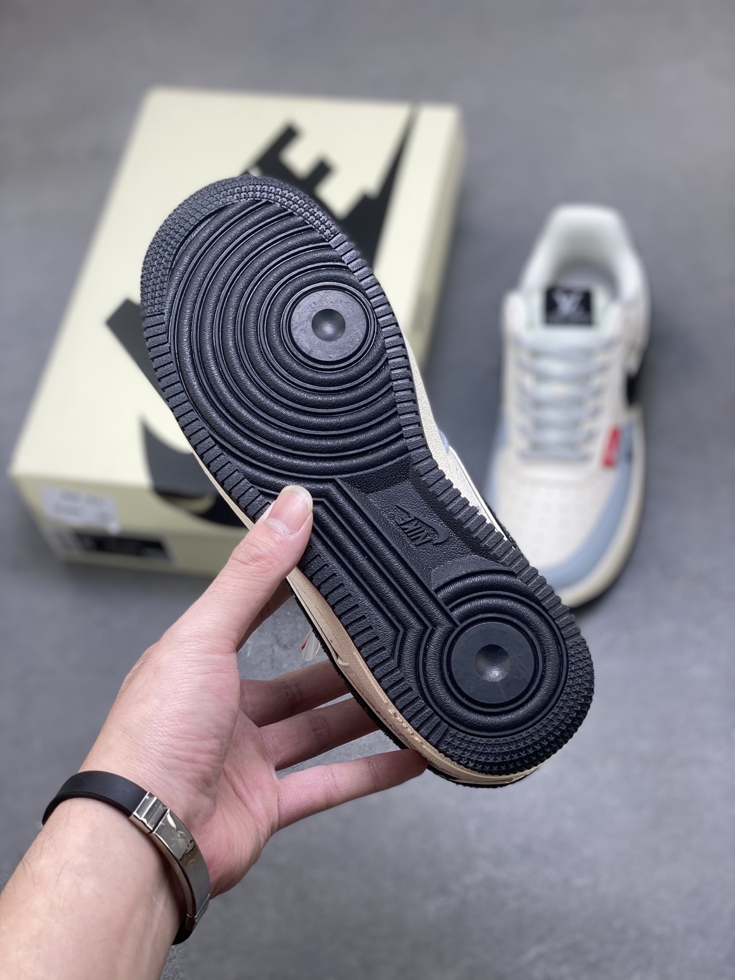 i1761063124852 692 0 5