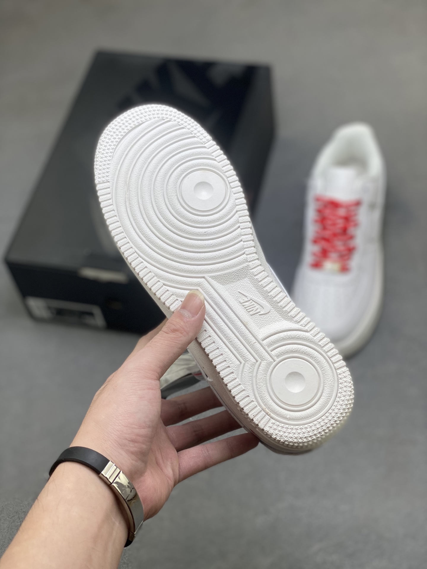 i1761063360997 1982 0 5