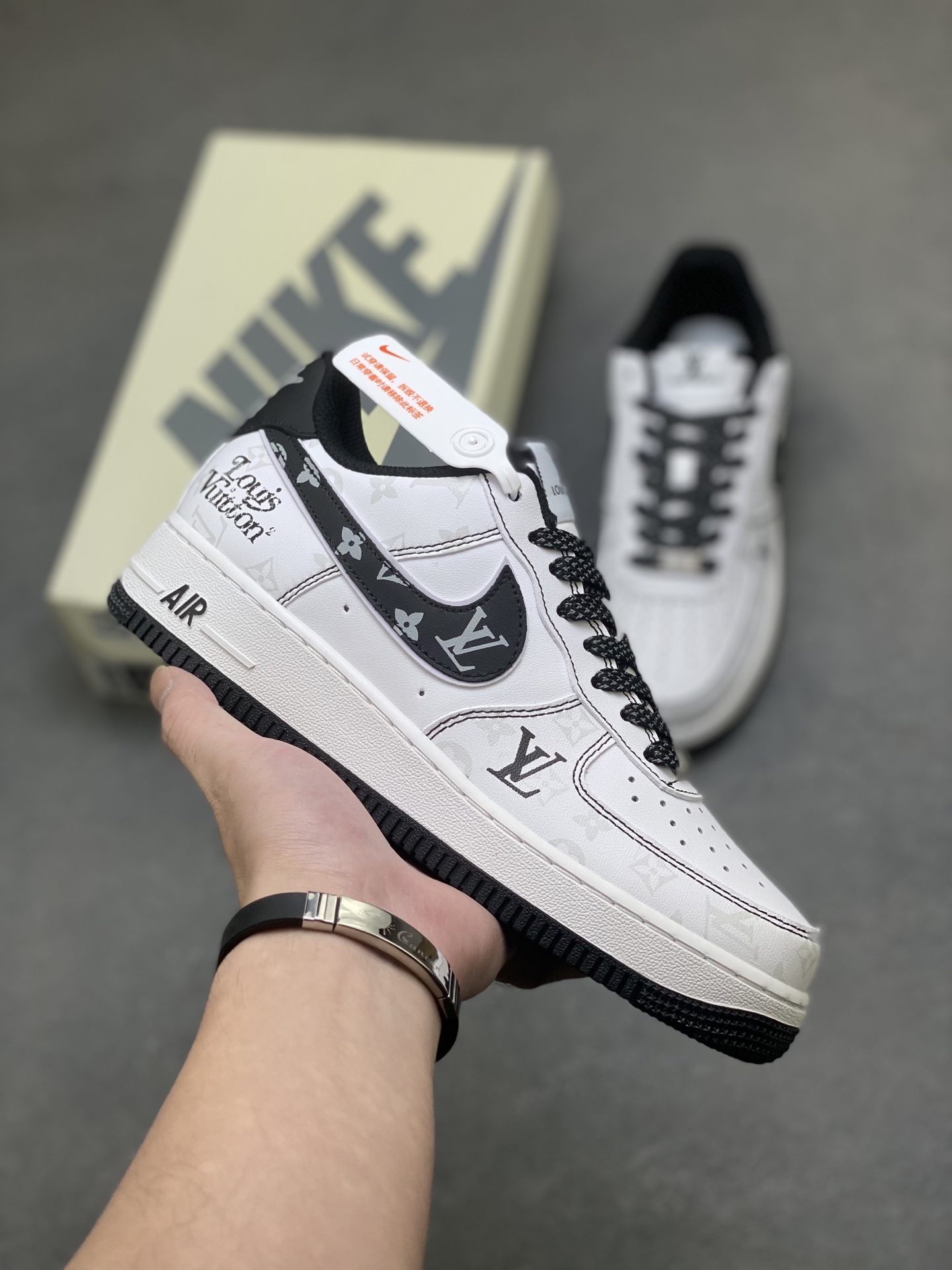 Nike Air Force 1 '07 Low Louis Vuitton Custom Sneakers - Limited Edition 2 i1761063523729 1465 0 0